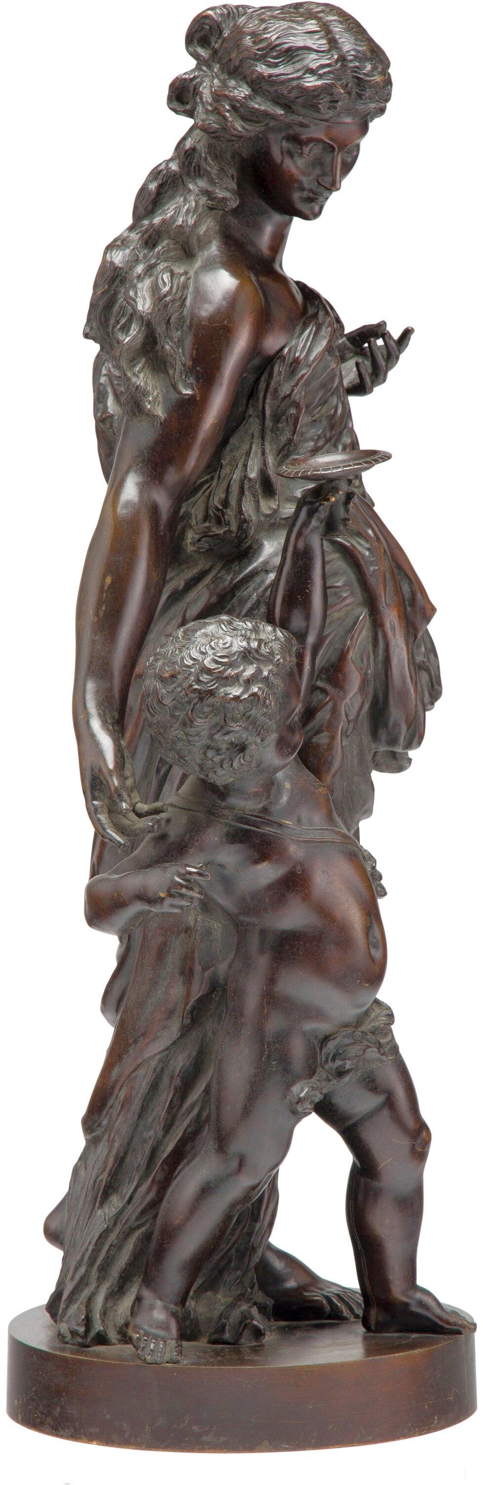 Allegoria romana dell'autunno Scultura in bronzo di Etienne Alexandre Stella In condizioni buone in vendita a New York, NY