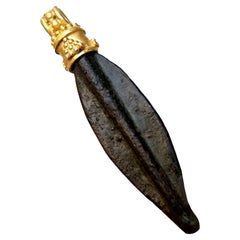 ROMAN ARROWHEAD 2-6th century BC mounted in 18 kt gold Pendant