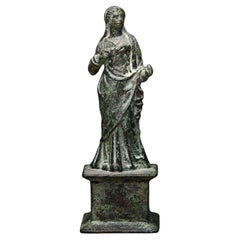 Römische Bronzefigur der Hygeia