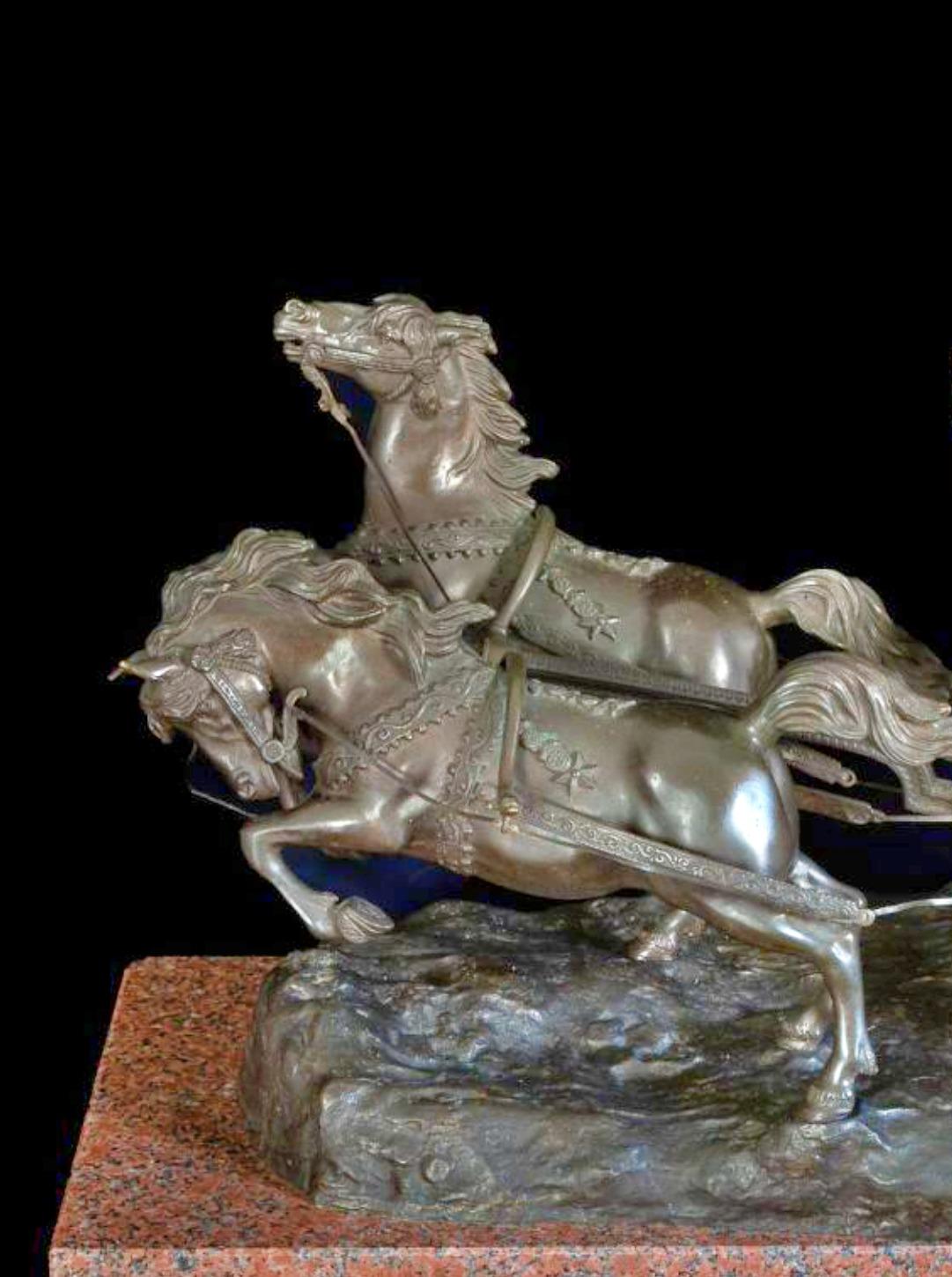 Italian Roman Bronze Sculpture Depicts Roman Chariot 19th Century For Sale