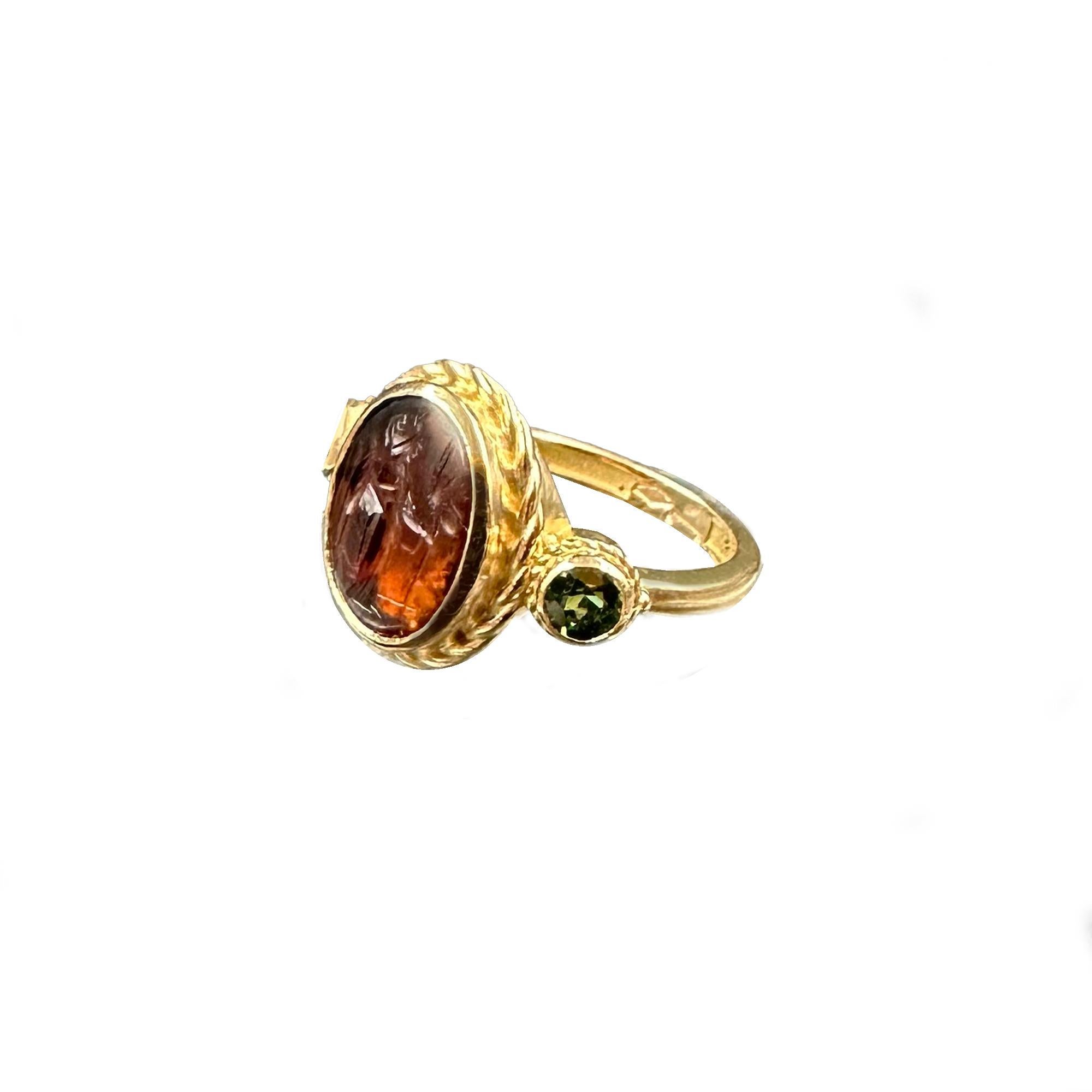 Roman Carnelian Iintaglio 1ST-2ND Cent. AD 18 KT Gold Ring Depicting Demeter For Sale 3