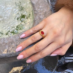 Roman Carnelian Intaglio (2nd-3rd cent.AD)  18 Kt Gold Ring depicting a Horse