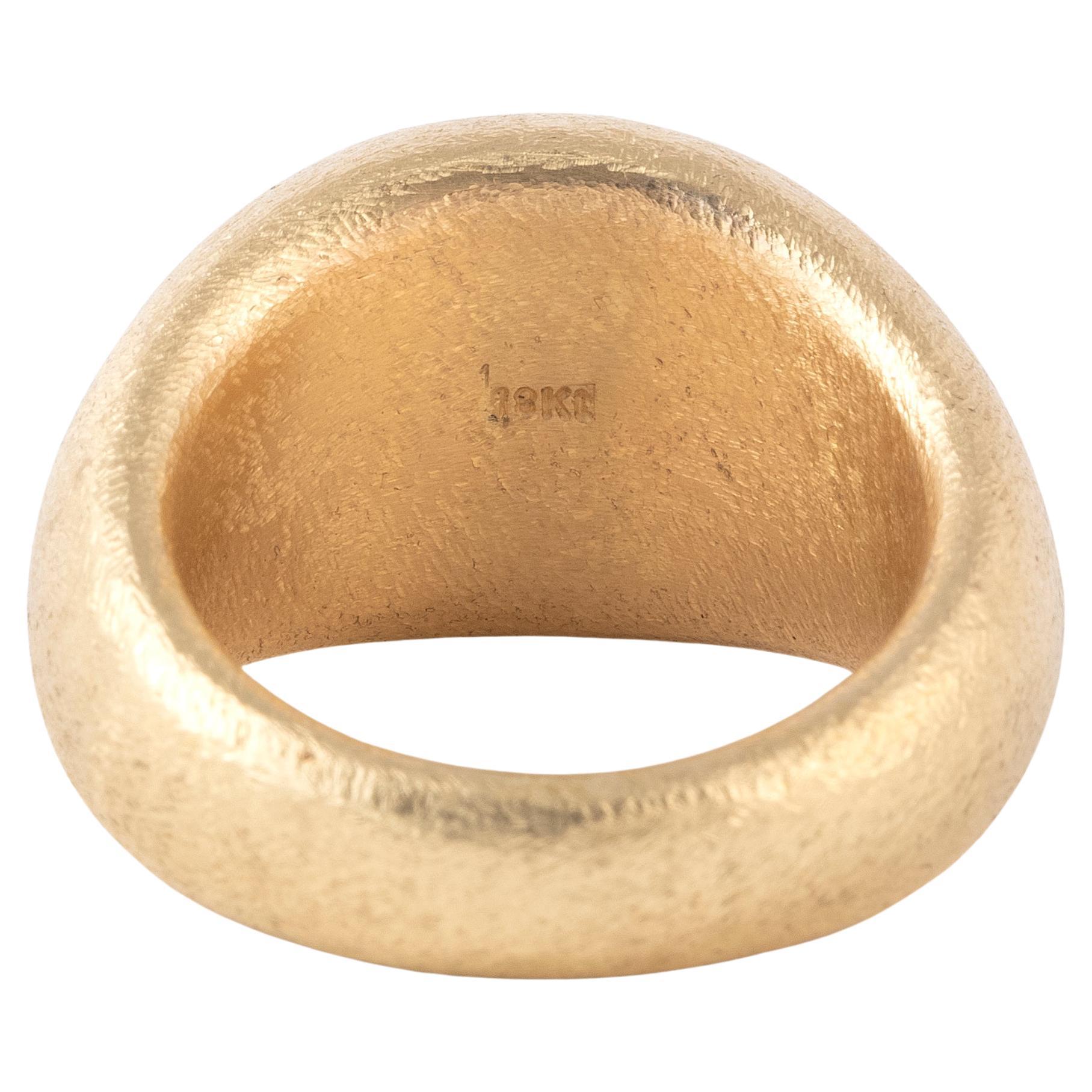 Römischer Karneol-Goldring mit magischer Intaglio-Technik um das 2. Jahrhundert n. Chr. (Klassisch-römisch) im Angebot