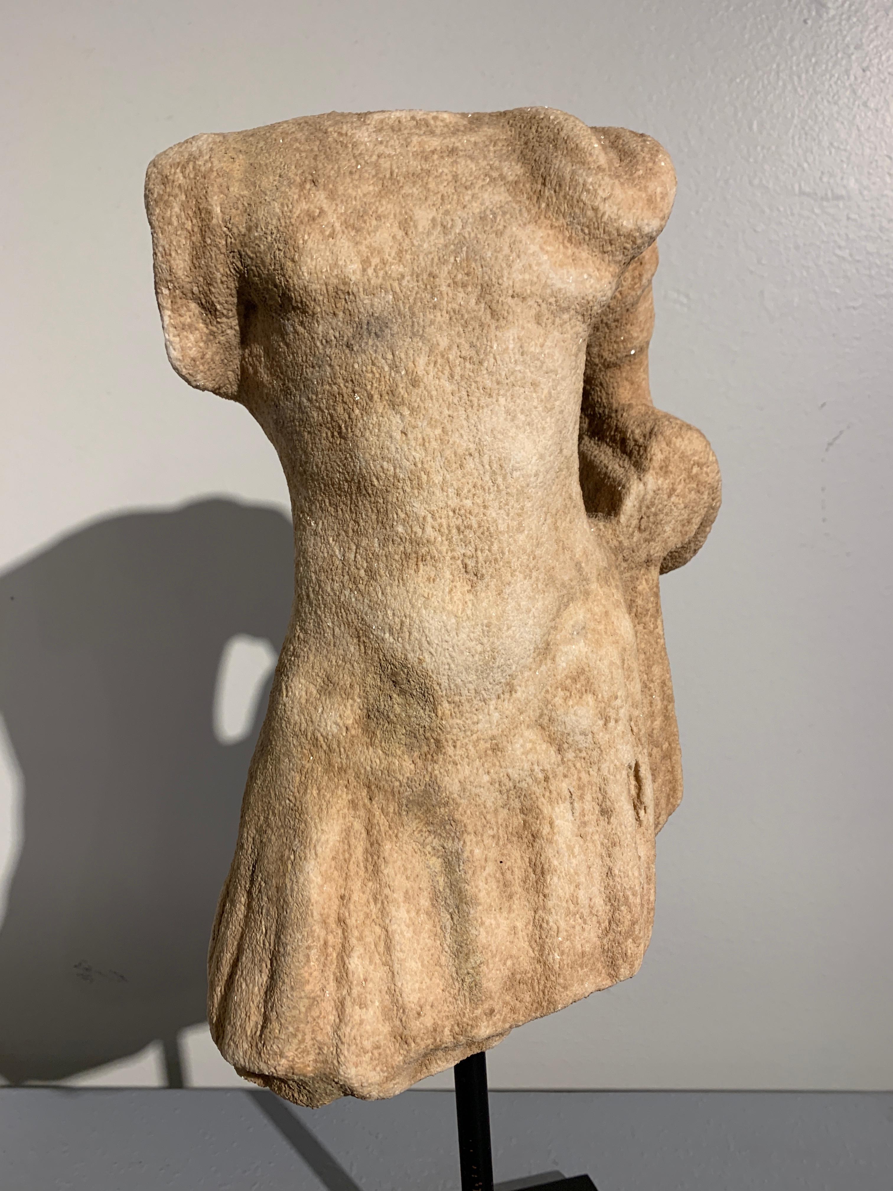 18th Century and Earlier Roman Carved Marble Torso in Military Dress, circa 2nd-3rd Century For Sale