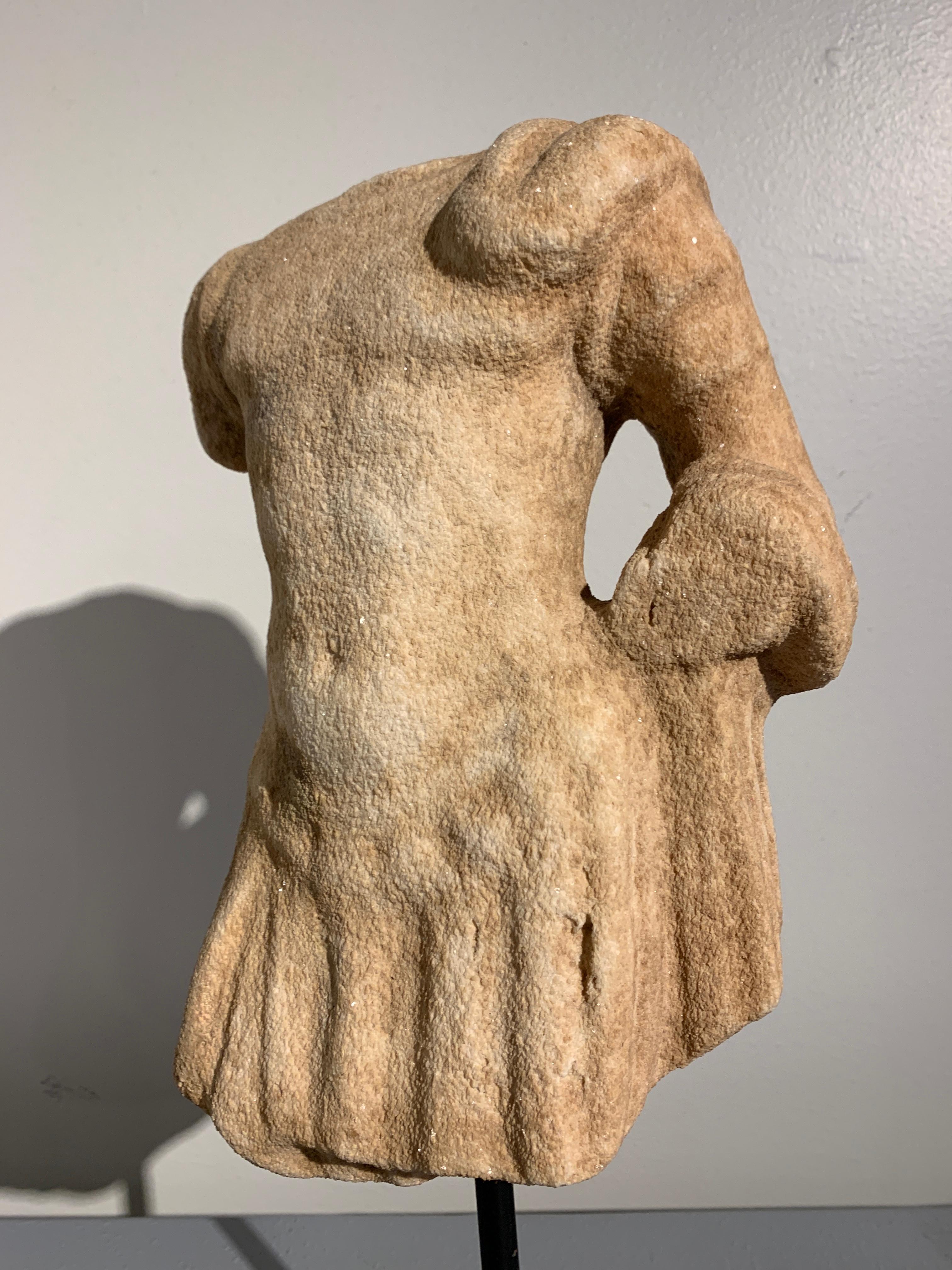 Roman Carved Marble Torso in Military Dress, circa 2nd-3rd Century For Sale 2