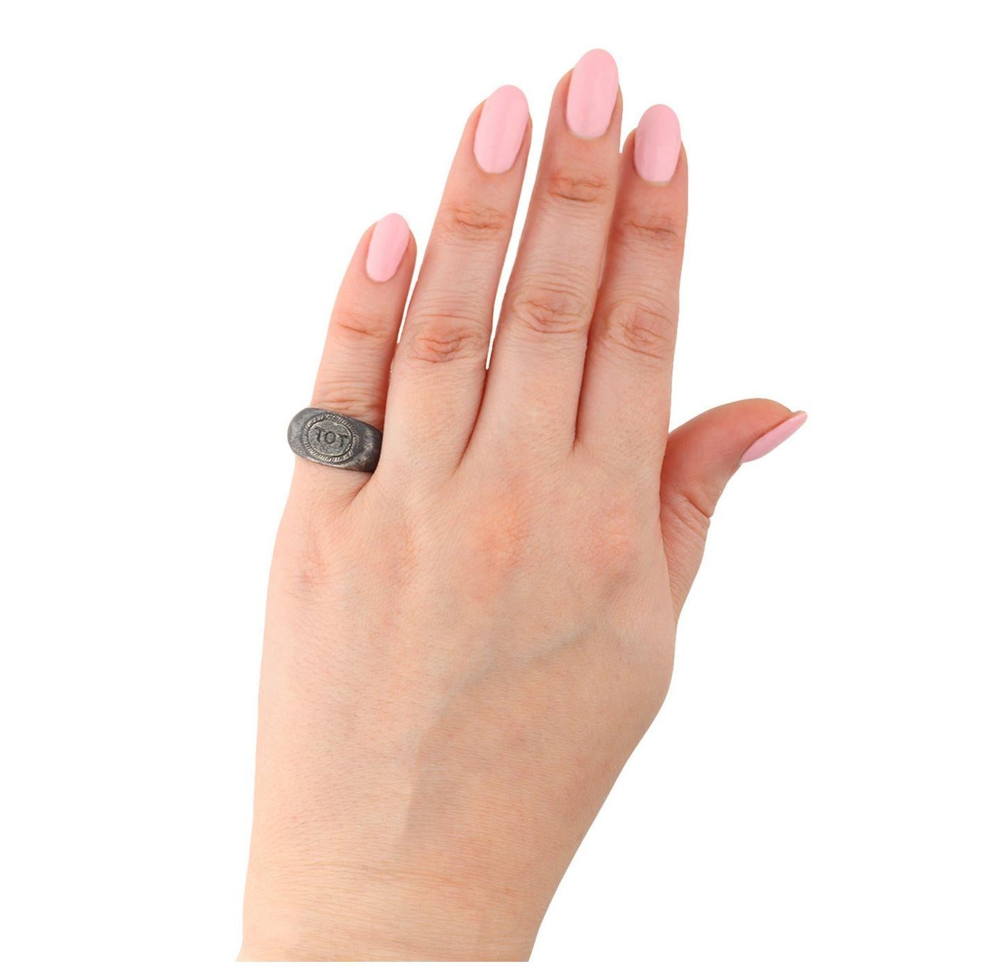 Women's Roman Celtic God Toutatis Amuletic silver ring, circa 2nd-4th Century AD. For Sale