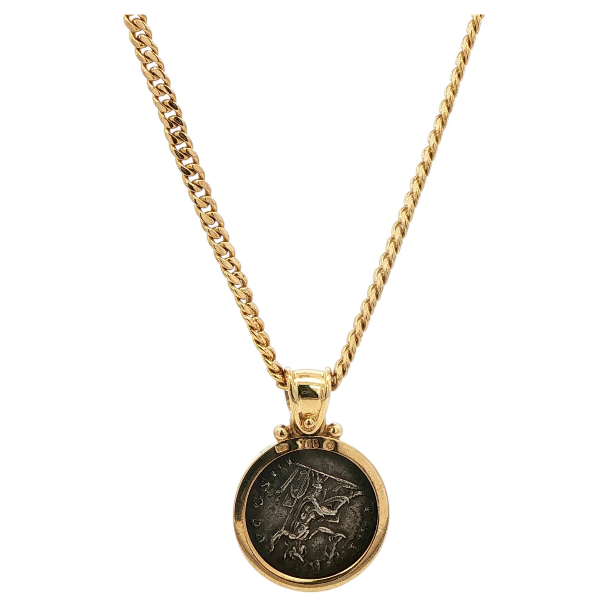 Collar con moneda romana en venta