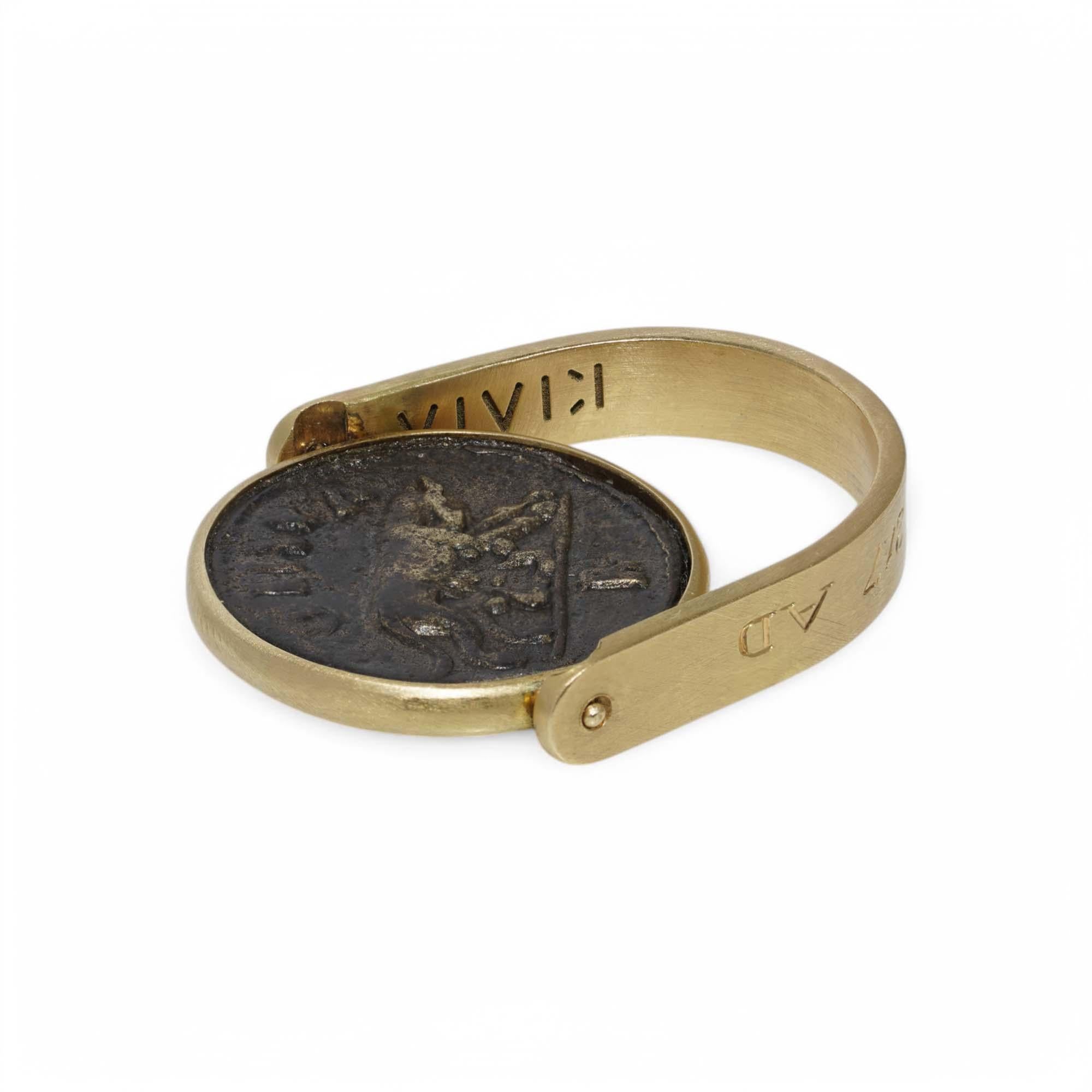 Bague en or jaune 18 carats avec pièces de monnaie romaines - avec l'empereur Caracalla Bon état à Braintree, GB