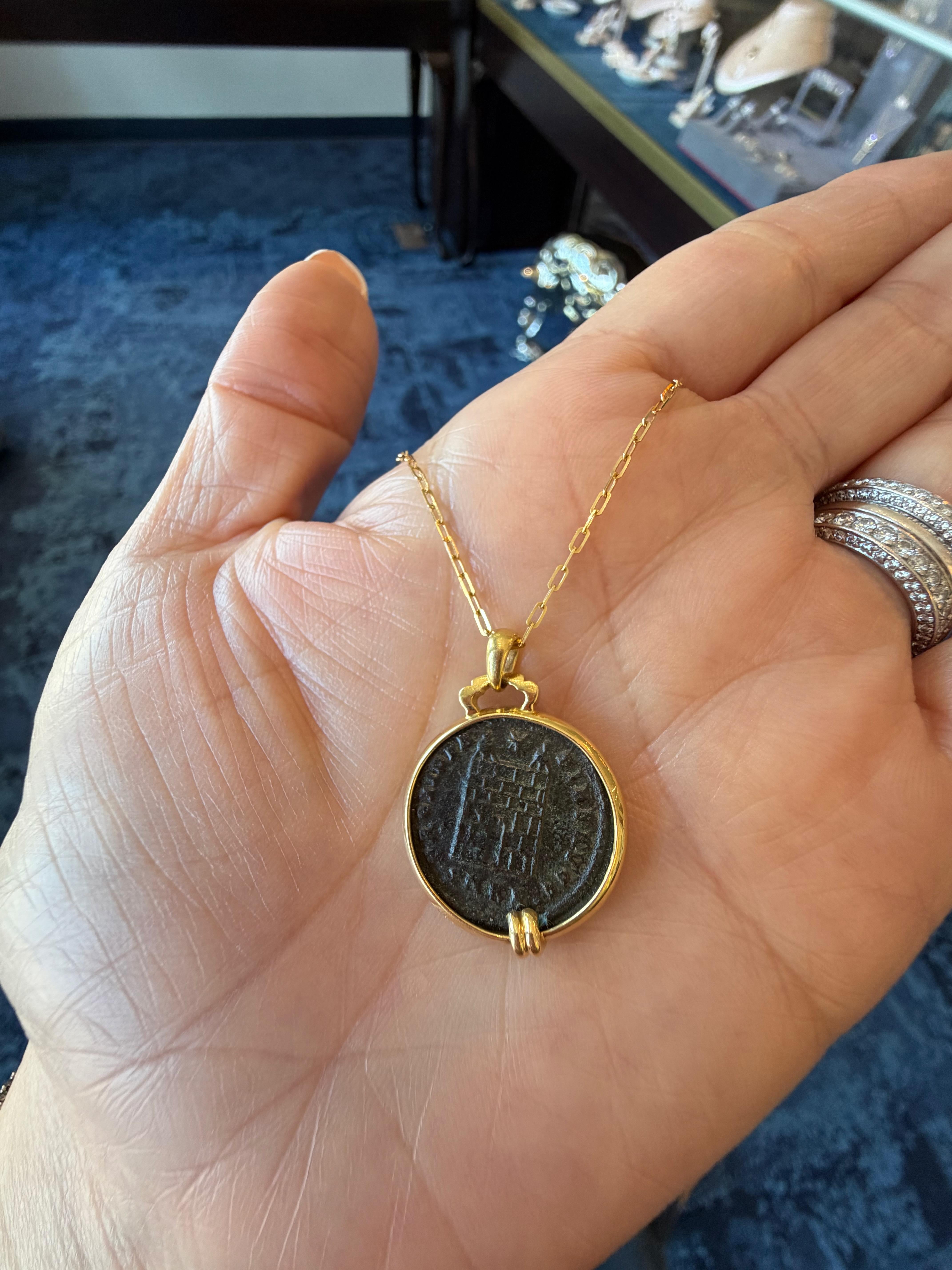 Moderne Collier de pièces de monnaie Constantin romain par Michael Bondanza en vente