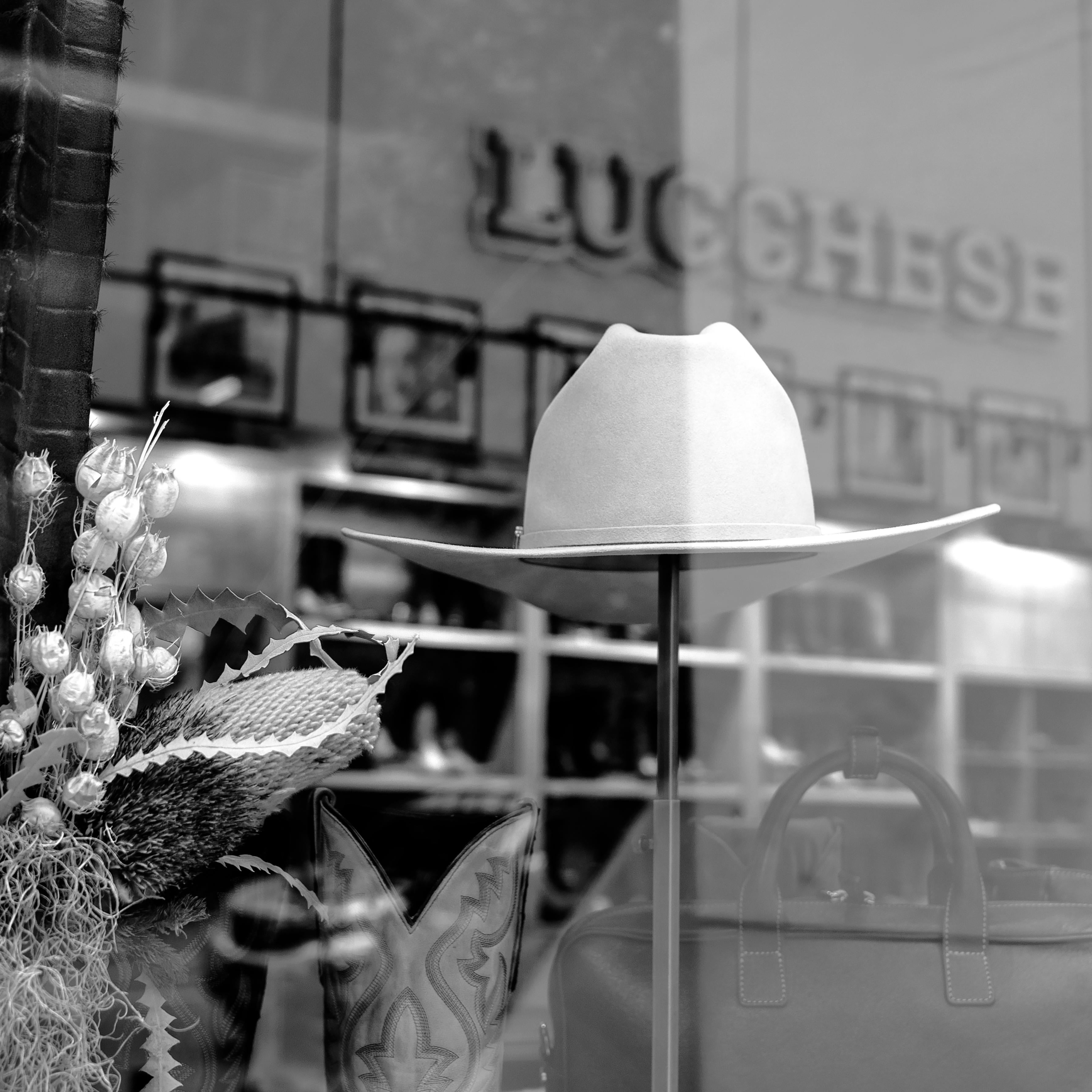 Lucchese Window Shopping framed and signed original photo by Roman Crescimanno For Sale 4