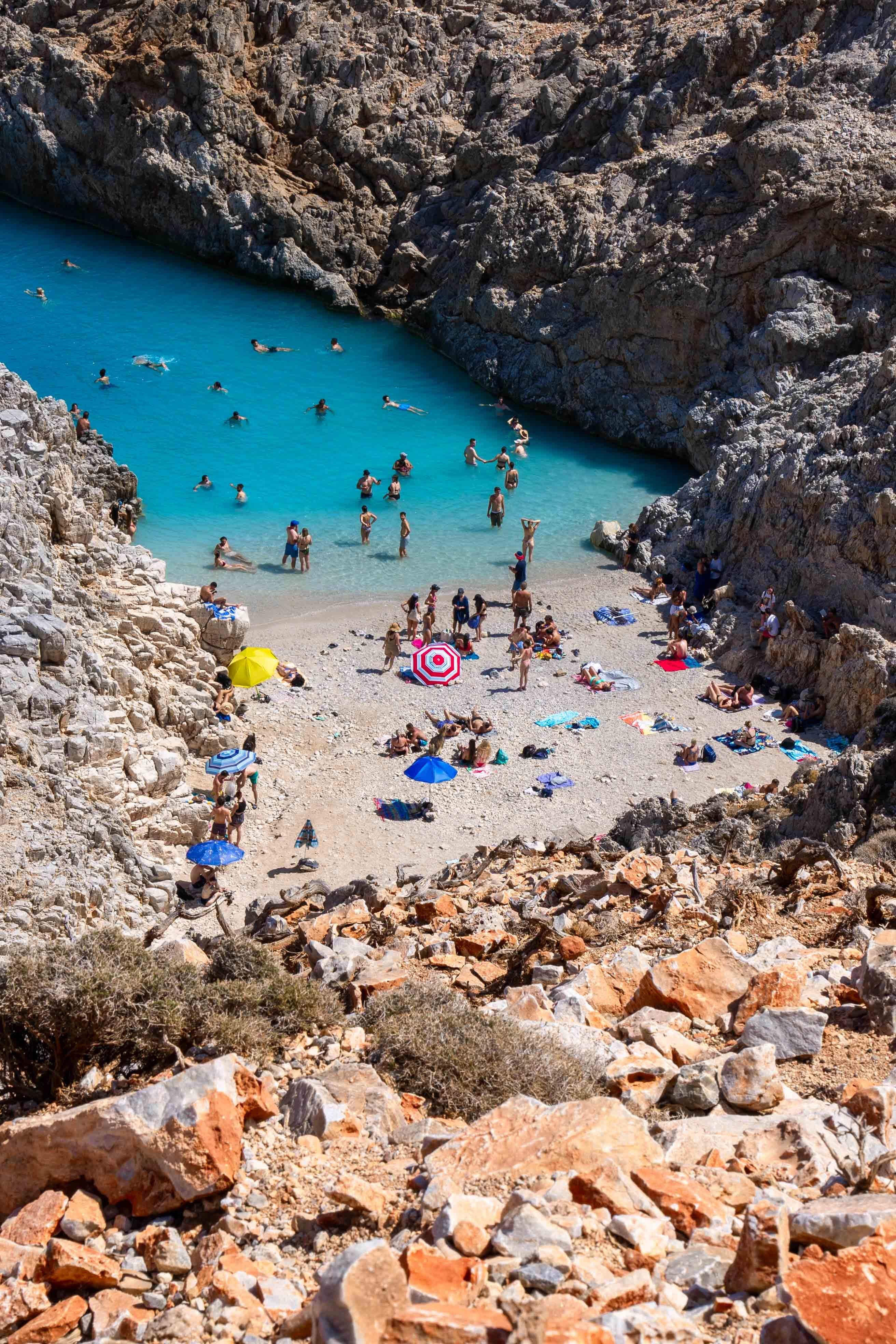 « Seaitan Limania Beach » encadrée et signée par Roman Crescimanno en vente 1