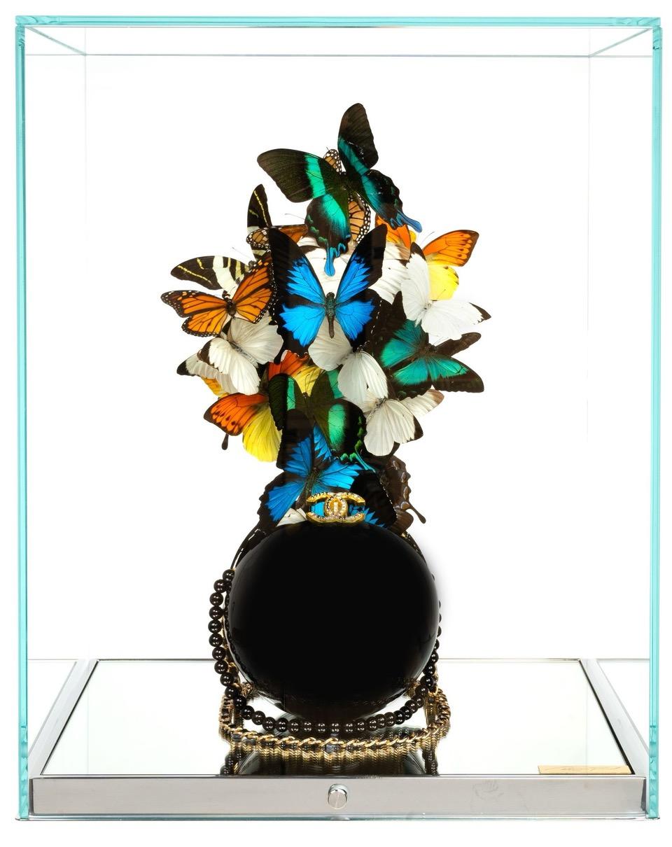 Chanel Black Pearl - Sculpture by Roman Feral
