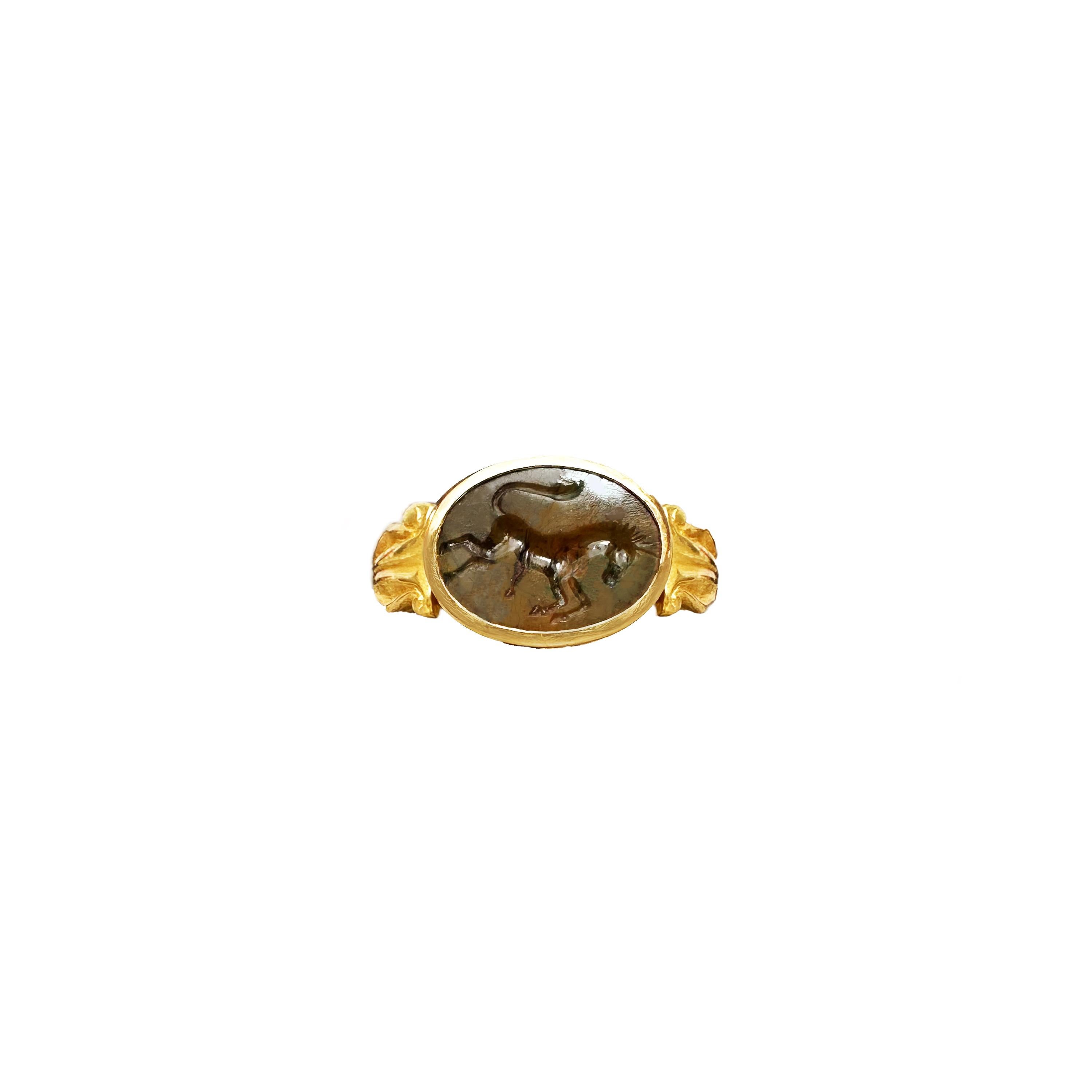 Classical Roman Roman Jasper Intaglio 1st-2nd cent. AD 18 Kt Gold Ring depicting a Horse For Sale