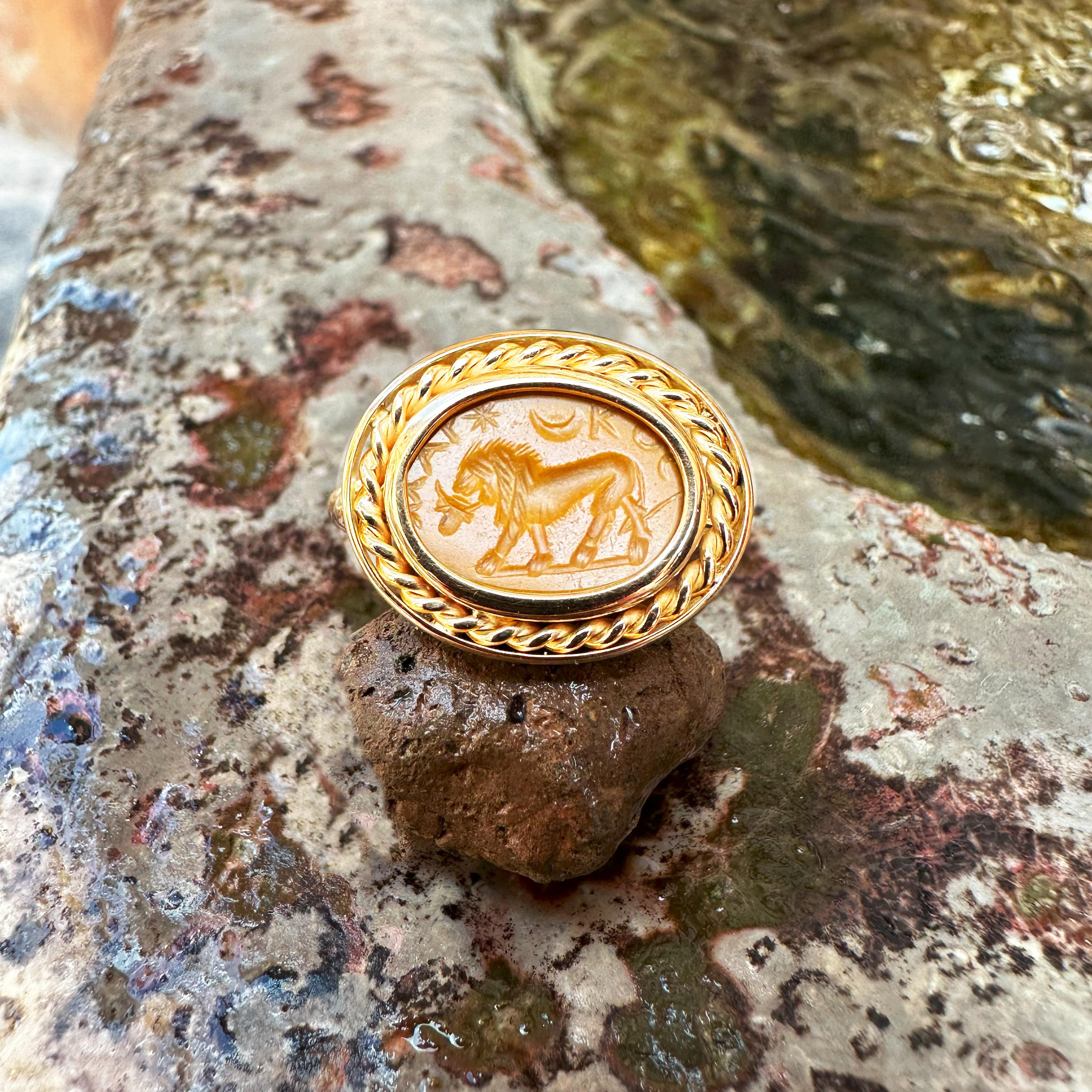 LÖWE Römischer Jaspis-Tiefdruck 1.-2. AD 18 Kt Gold Ring für Damen oder Herren im Angebot