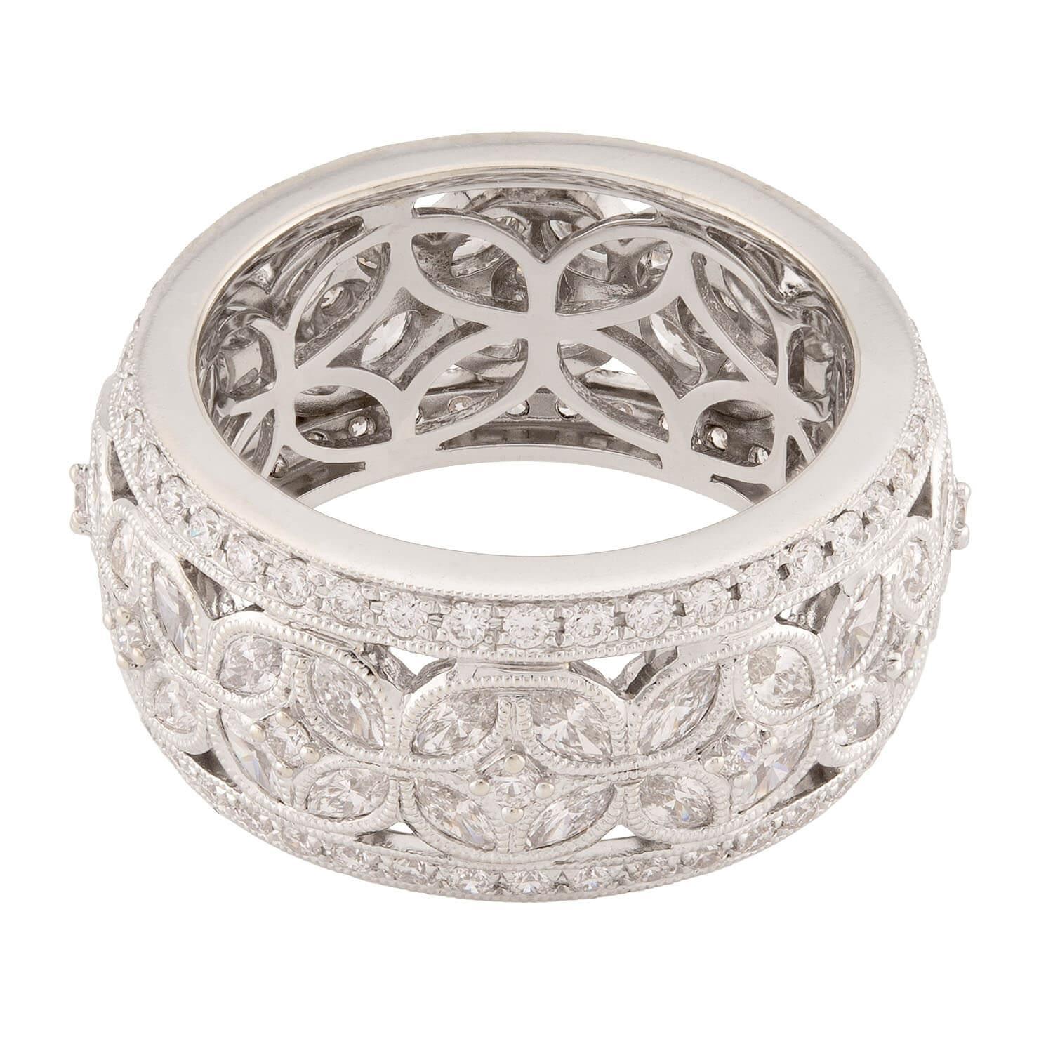 Taglio brillante ROMAN + JULES Fascia di diamanti 14k in vendita