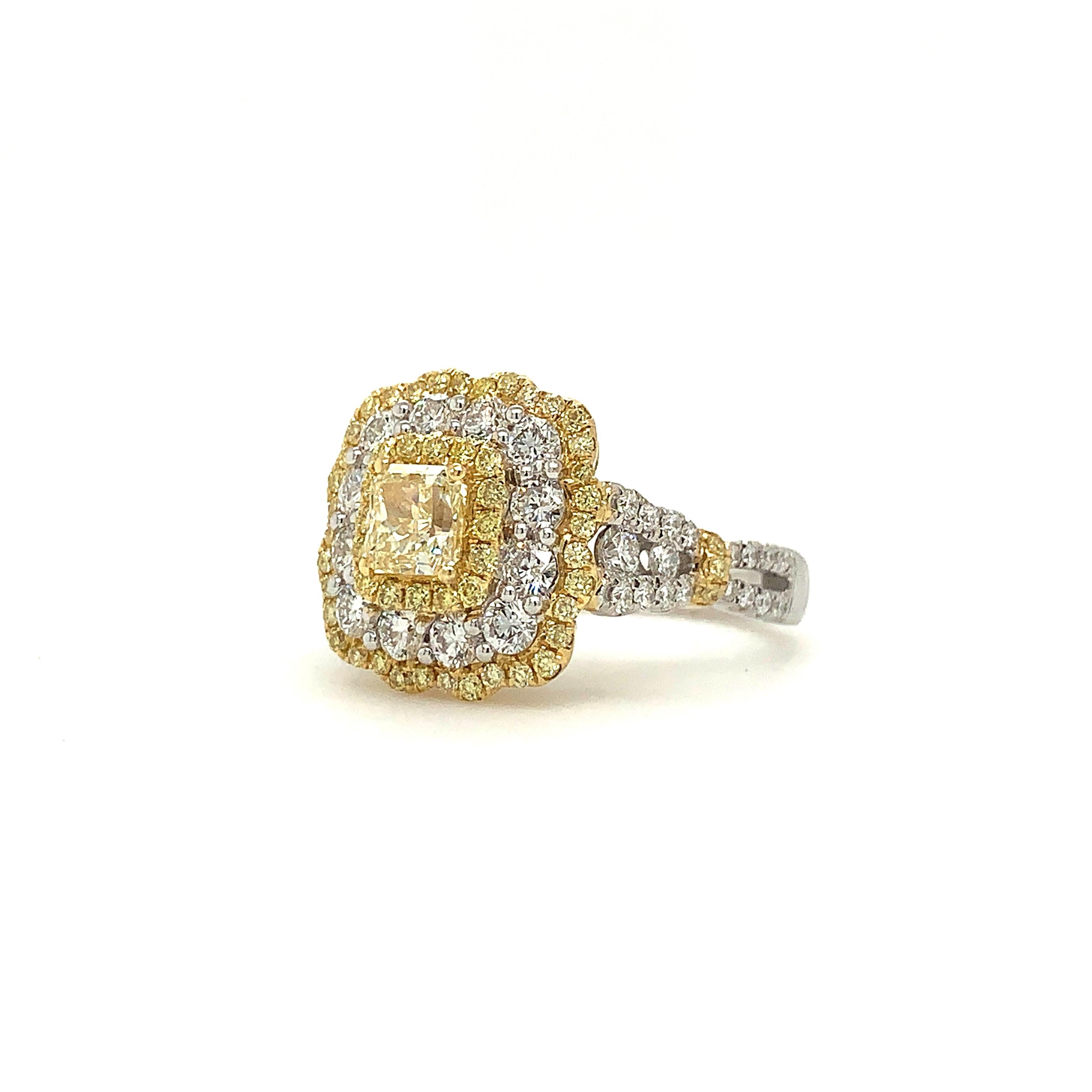 Victorian Roman + Jules Fancy Intense Yellow and White Fine Quality Diamond Ring in 18kt For Sale