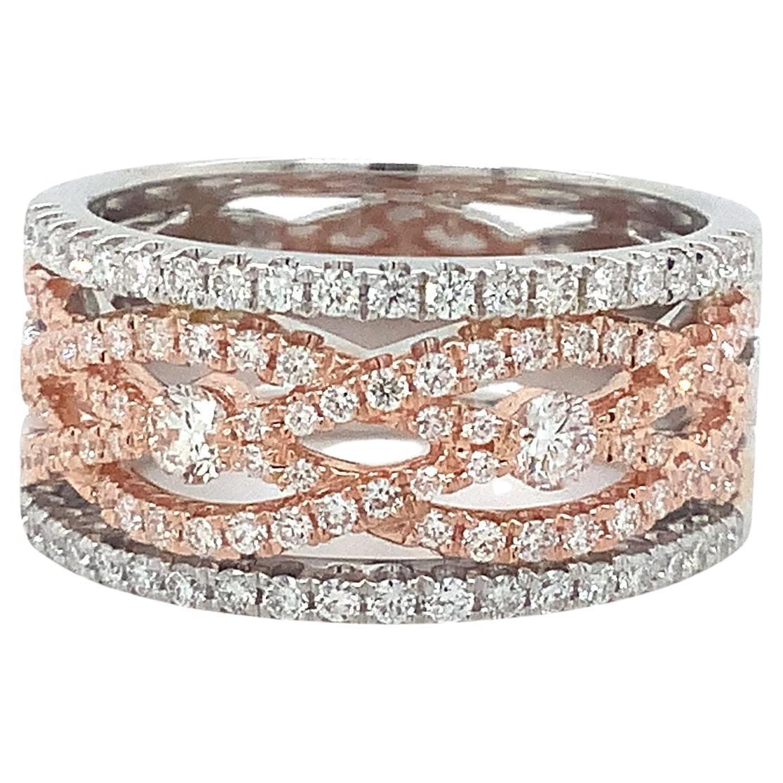 Roman + Jules Pavé Weißer Diamant Geflochtenes Unendlichkeits-Diamantband. im Angebot