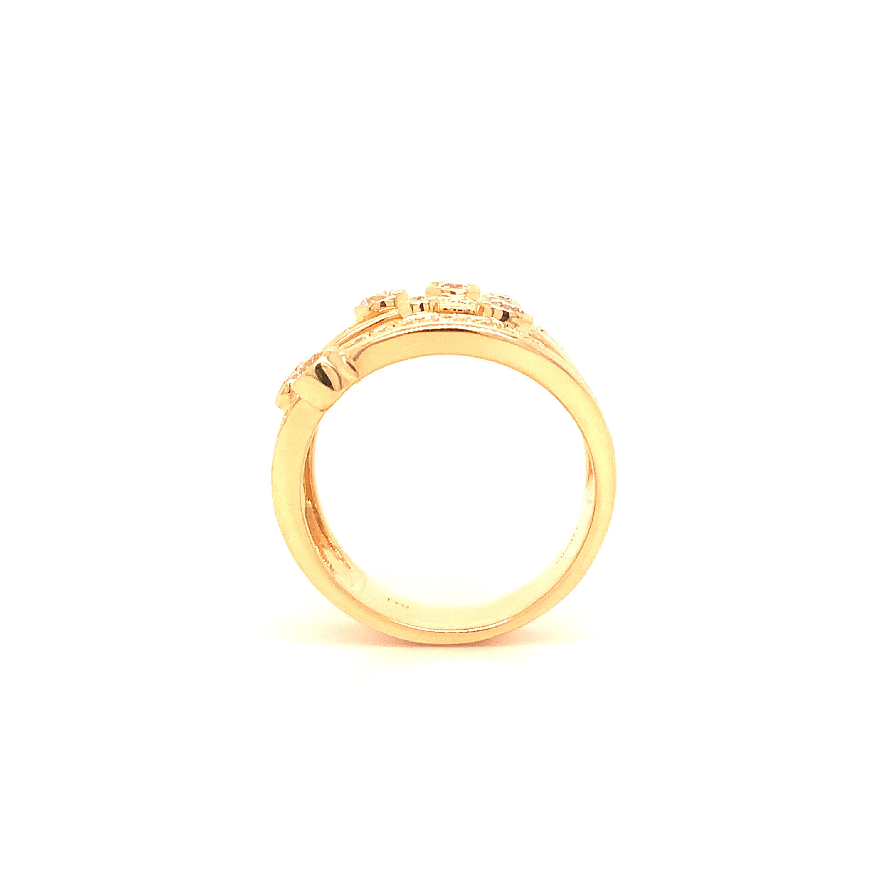 Brilliant Cut Roman + Jules Right Hand Diamond Ring Set in 14 Karat Yellow Gold For Sale