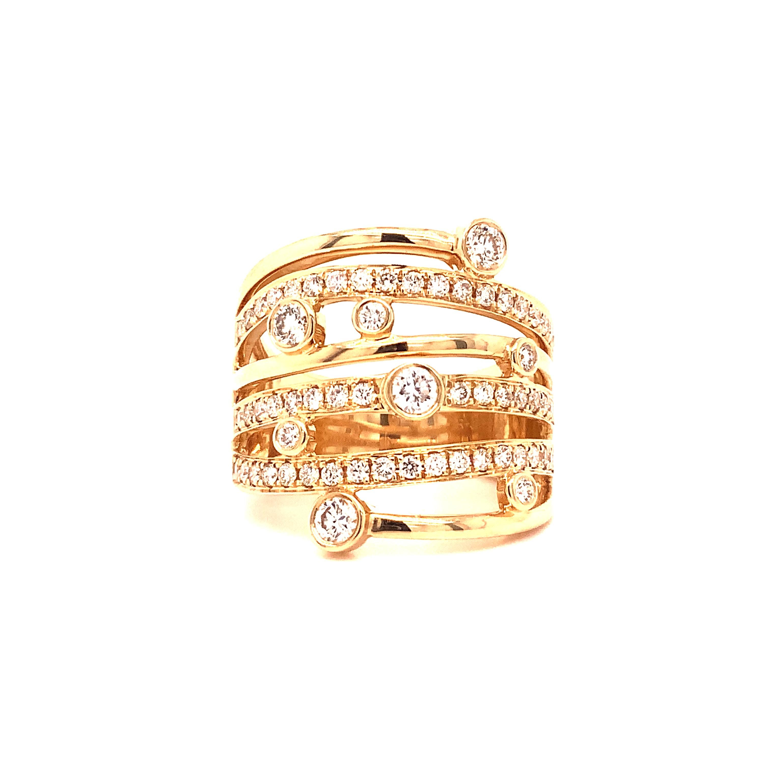 Women's Roman + Jules Right Hand Diamond Ring Set in 14 Karat Yellow Gold For Sale
