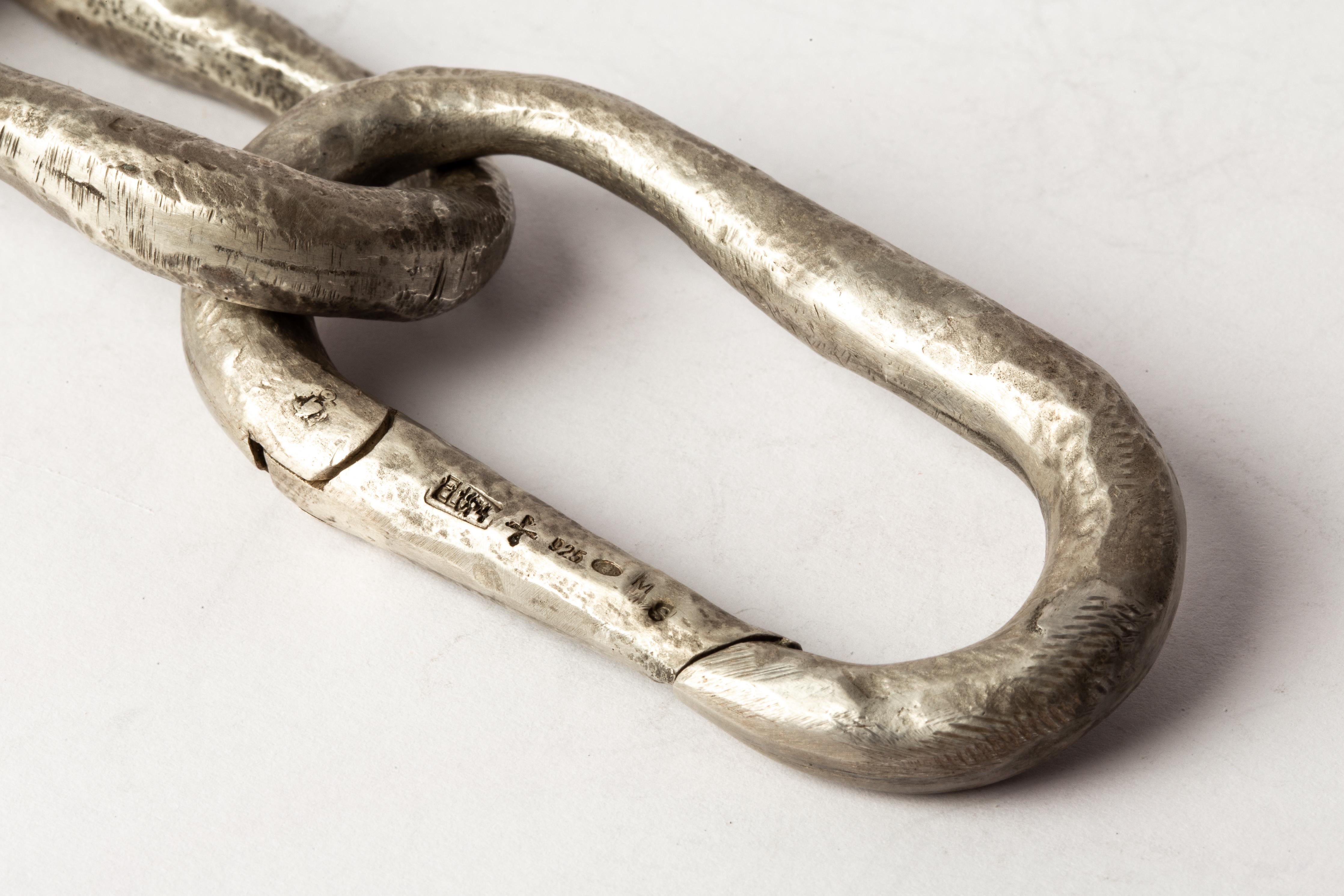 Roman Large Link Bracelet w/ Large Closed Link (Fuse, DA18K) For Sale 2