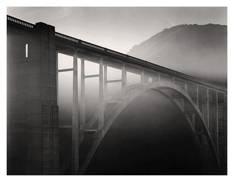Black and White Photograph de Roman Loranc - Puente Bixby, Big Sur California