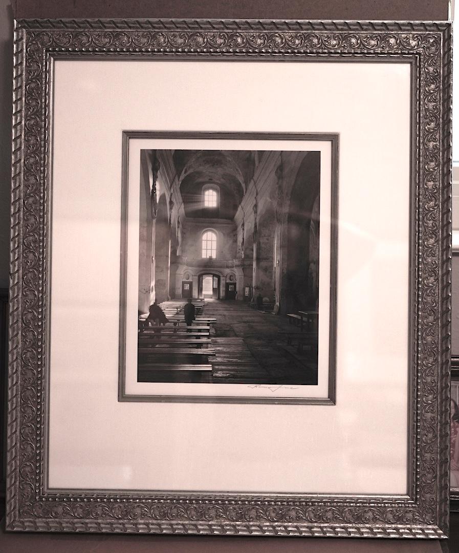 Black and White Photograph Roman Loranc - Church's de l'Assomption et Confessionnal, Lituanie (vendu comme ensemble)