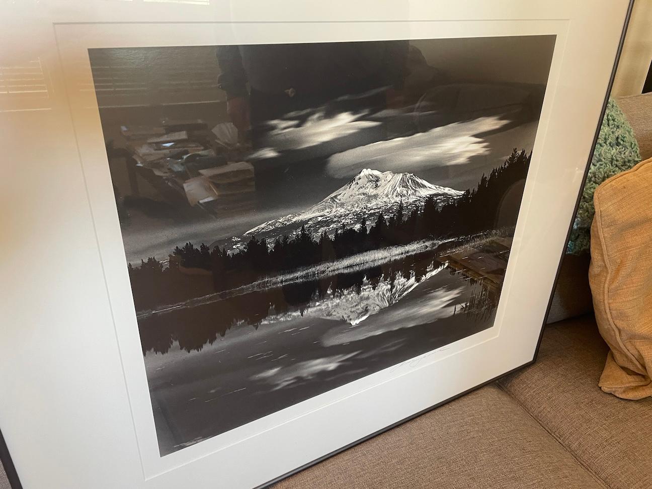 Mt. Shasta, Kalifornien – Photograph von Roman Loranc