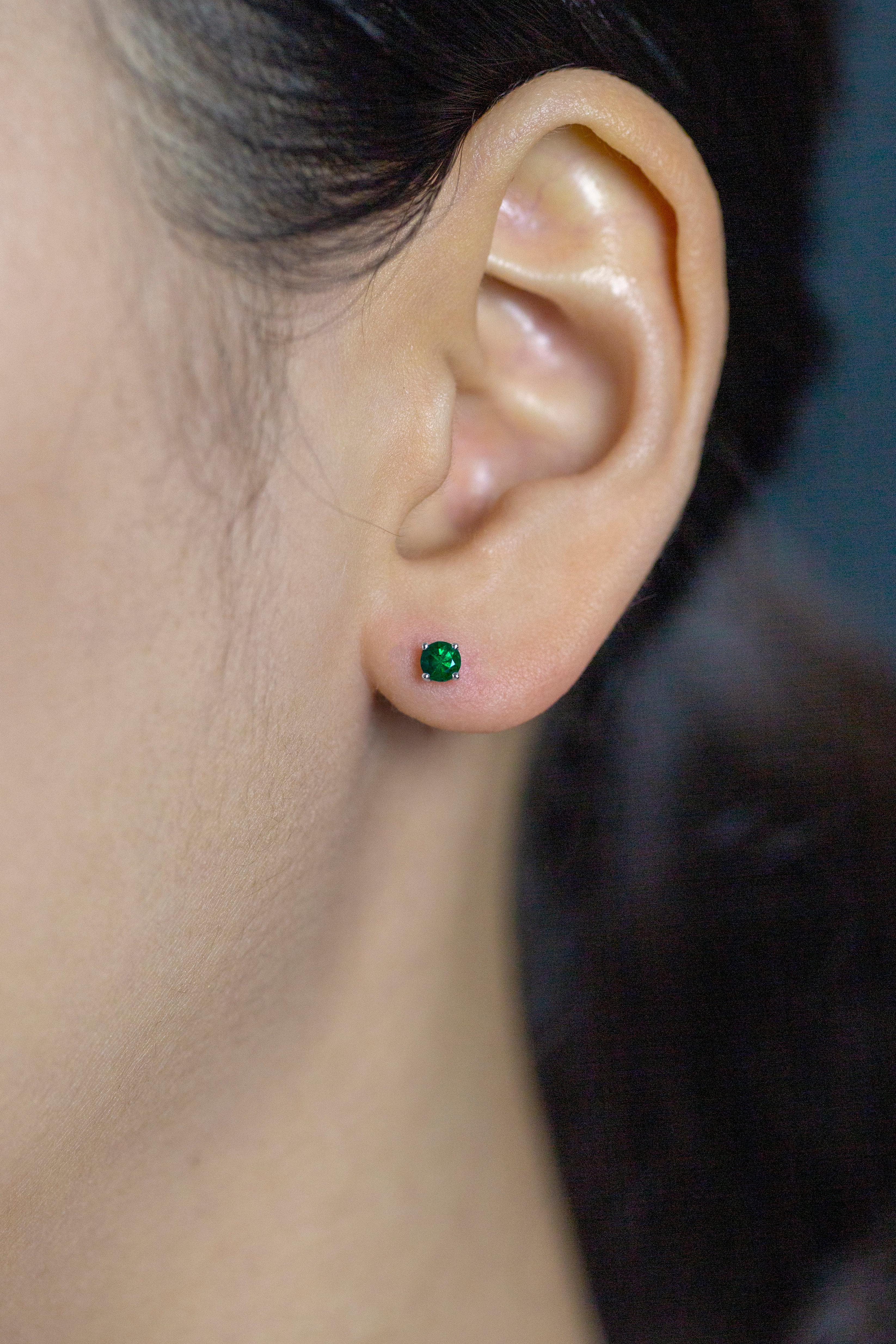 Women's or Men's Roman Malakov 0.27 Carats Round Green Emerald Stud Earrings in White Gold For Sale