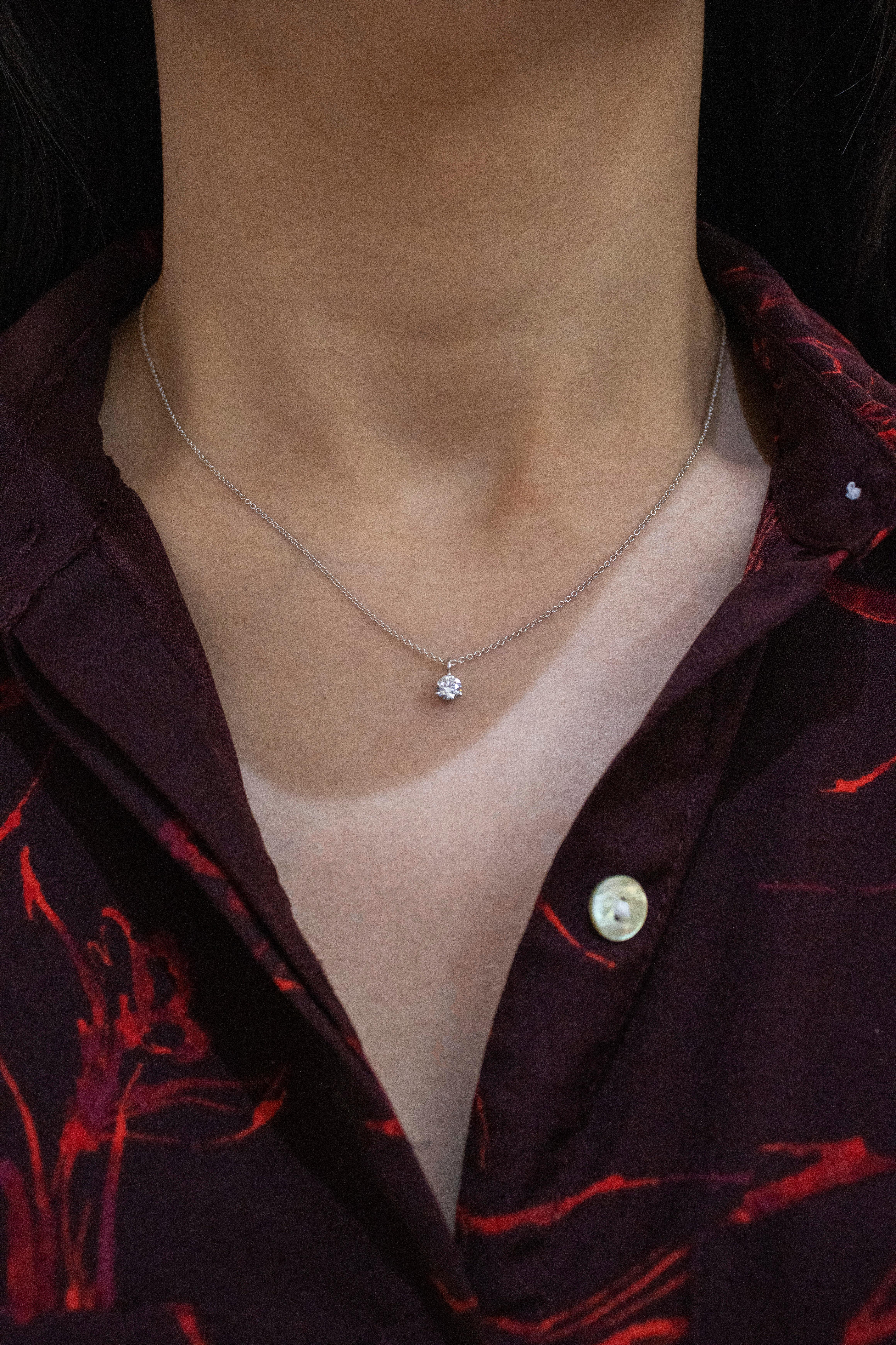 Women's Roman Malakov, 0.31 Carat Brilliant Round Cut Diamond Solitaire Pendant Necklace For Sale