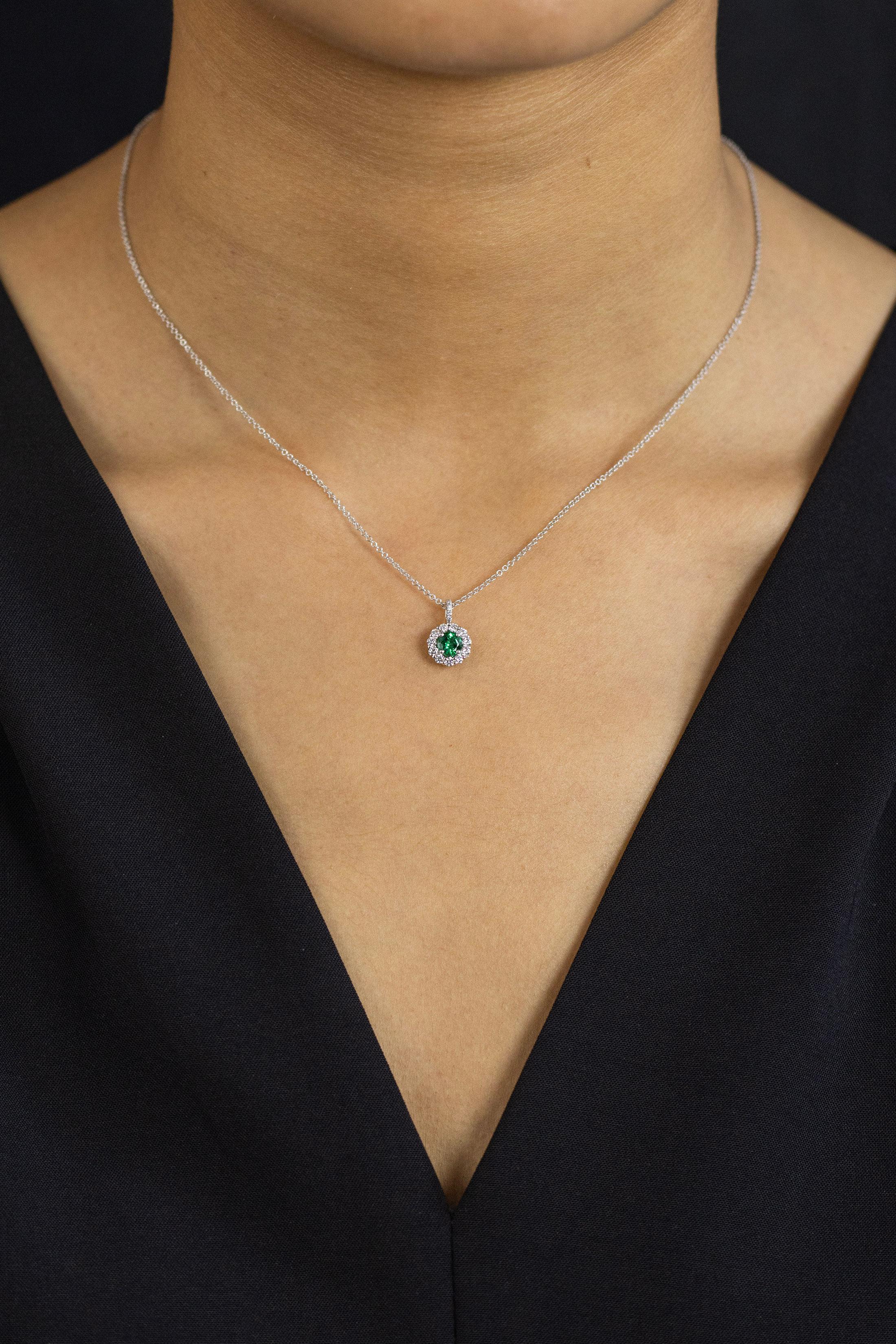 Round Cut Roman Malakov 0.33 Carats Round Green Emerald with Diamond Halo Pendant Necklace For Sale