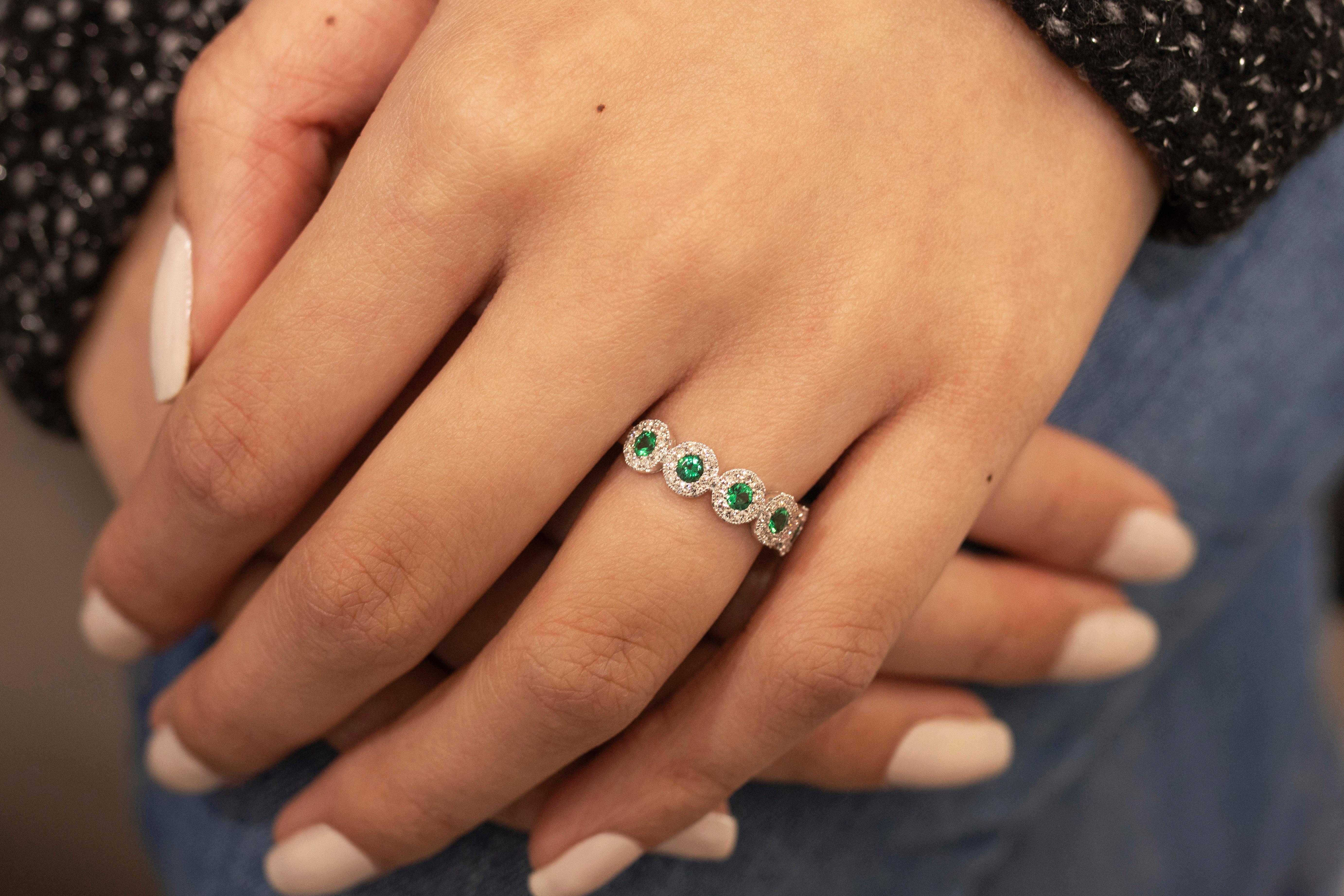 Contemporary Roman Malakov, 0.35 Carat Total Green Emerald Five Stone Ring in White Gold For Sale