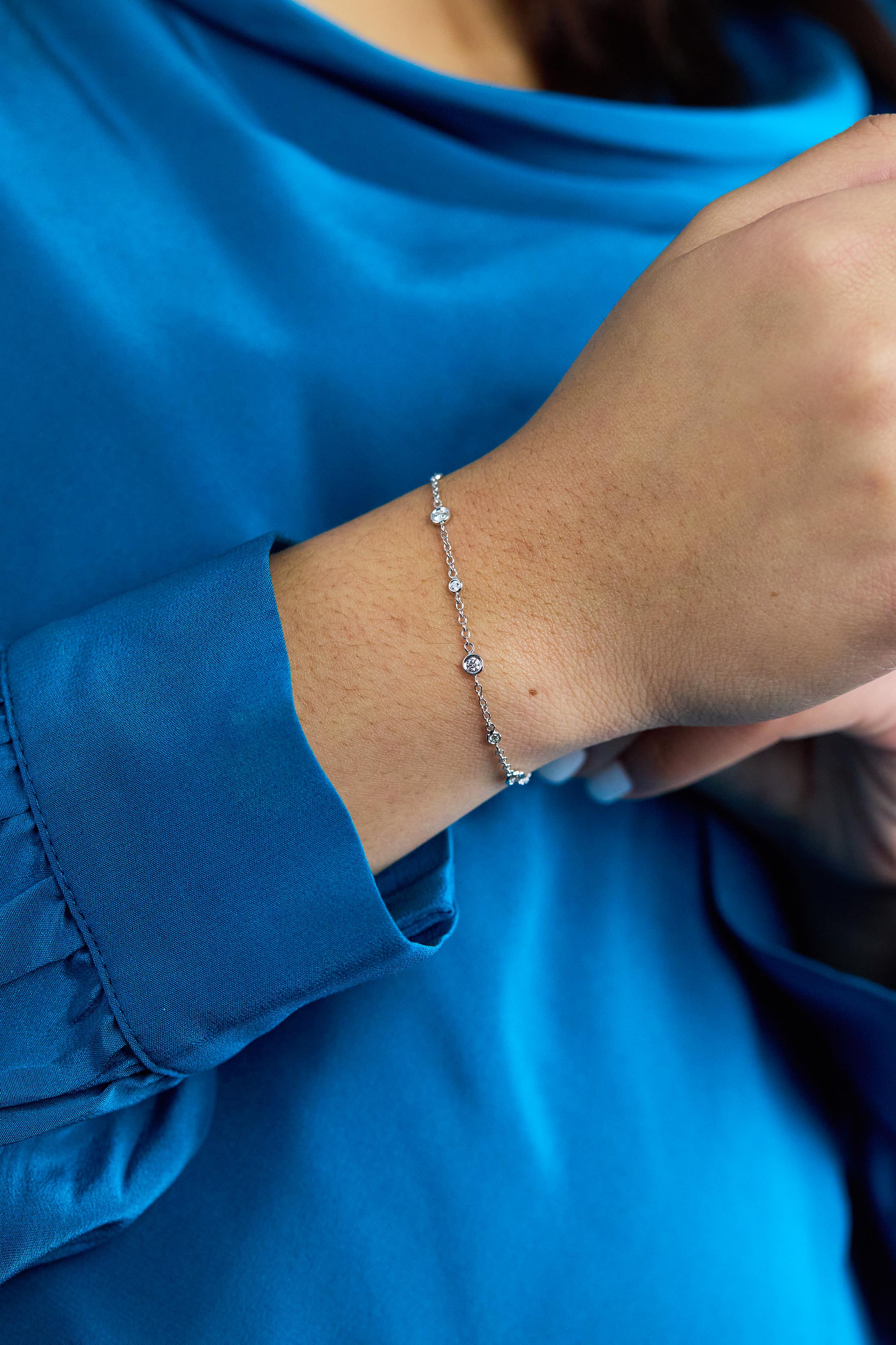Modern Roman Malakov 0.40 Carat Total Round Brilliant Cut Diamonds By the Yard Bracelet For Sale