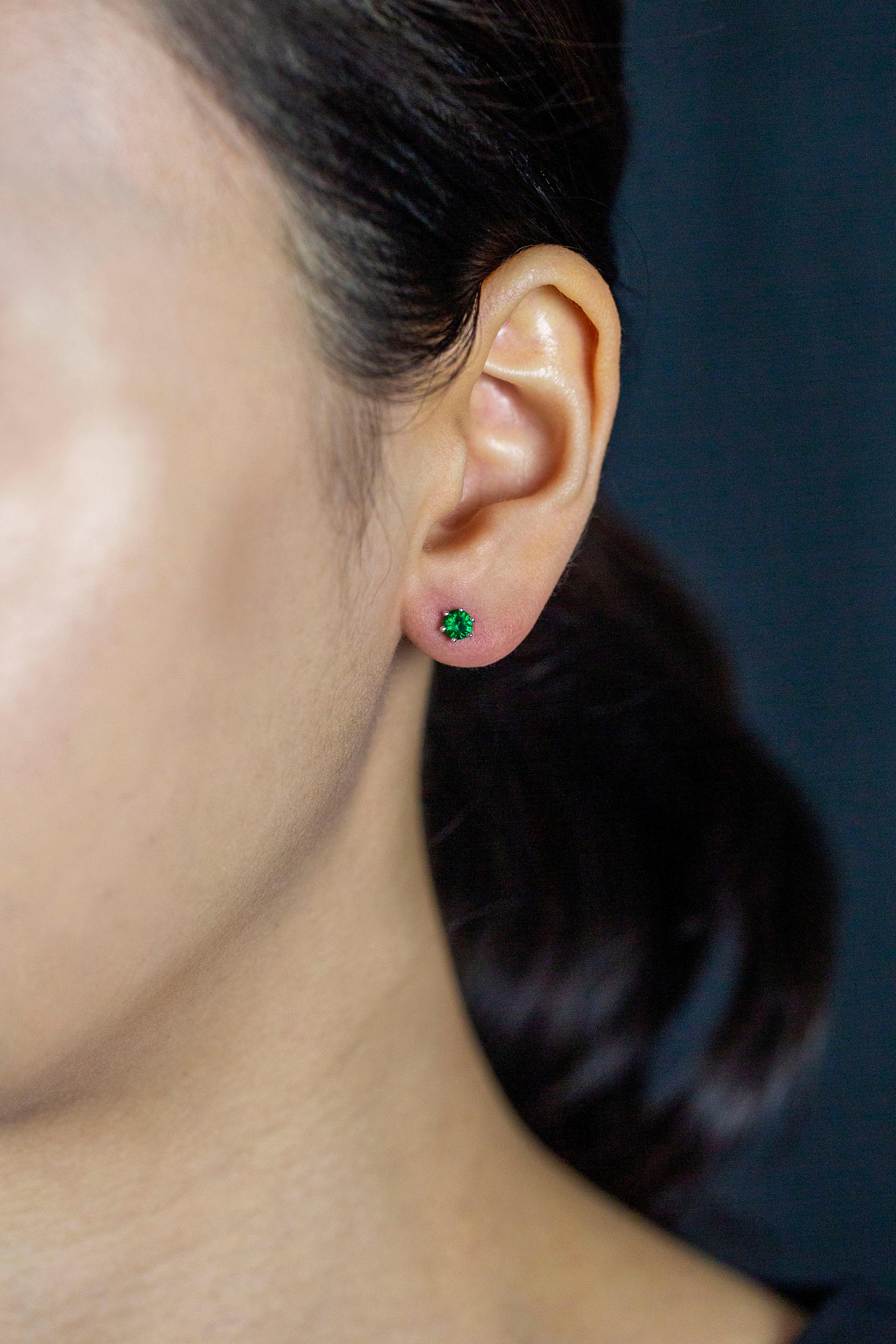 Women's or Men's Roman Malakov 0.40 Carat Total Round Green Emeralds Stud Earrings in White Gold For Sale