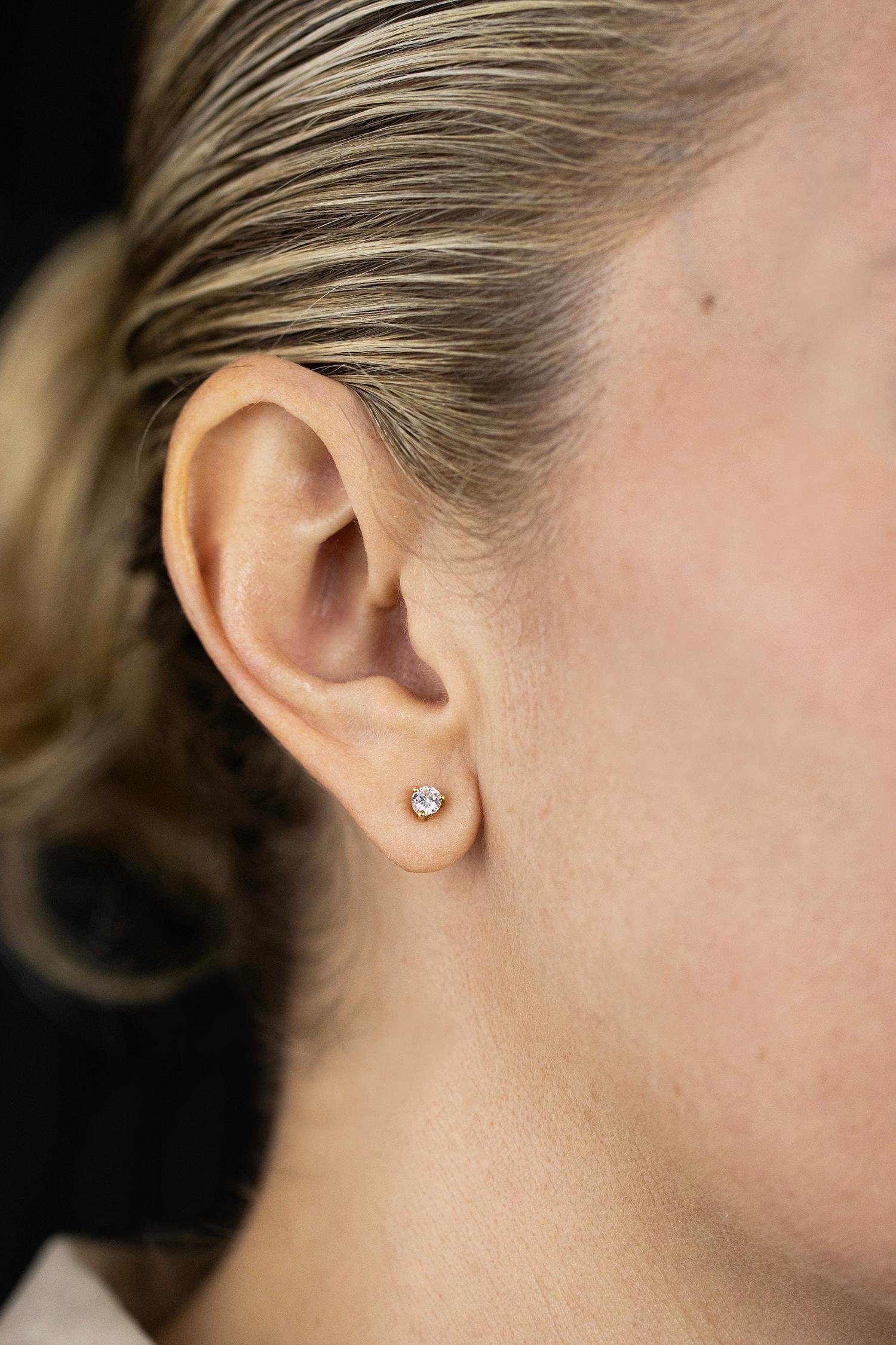 Modern Roman Malakov 0.40 Carats Round Diamond Solitaire Stud Earrings in Yellow Gold