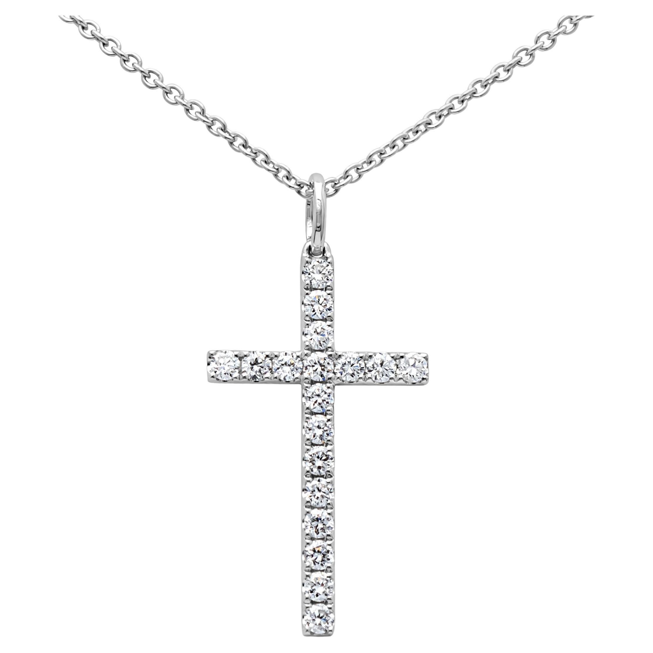 Roman Malakov 0.45 Carat Total Round Brilliant Diamond Cross Pendant Necklace