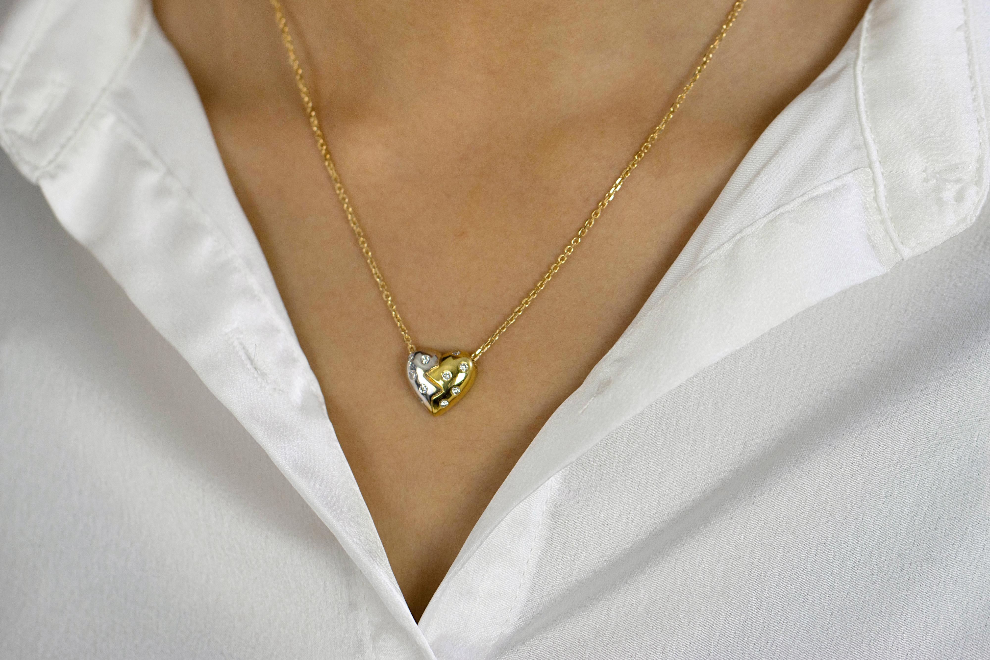 Women's Roman Malakov 0.50 Carat Brilliant Round Diamond Two Tone Heart Pendant Necklace For Sale