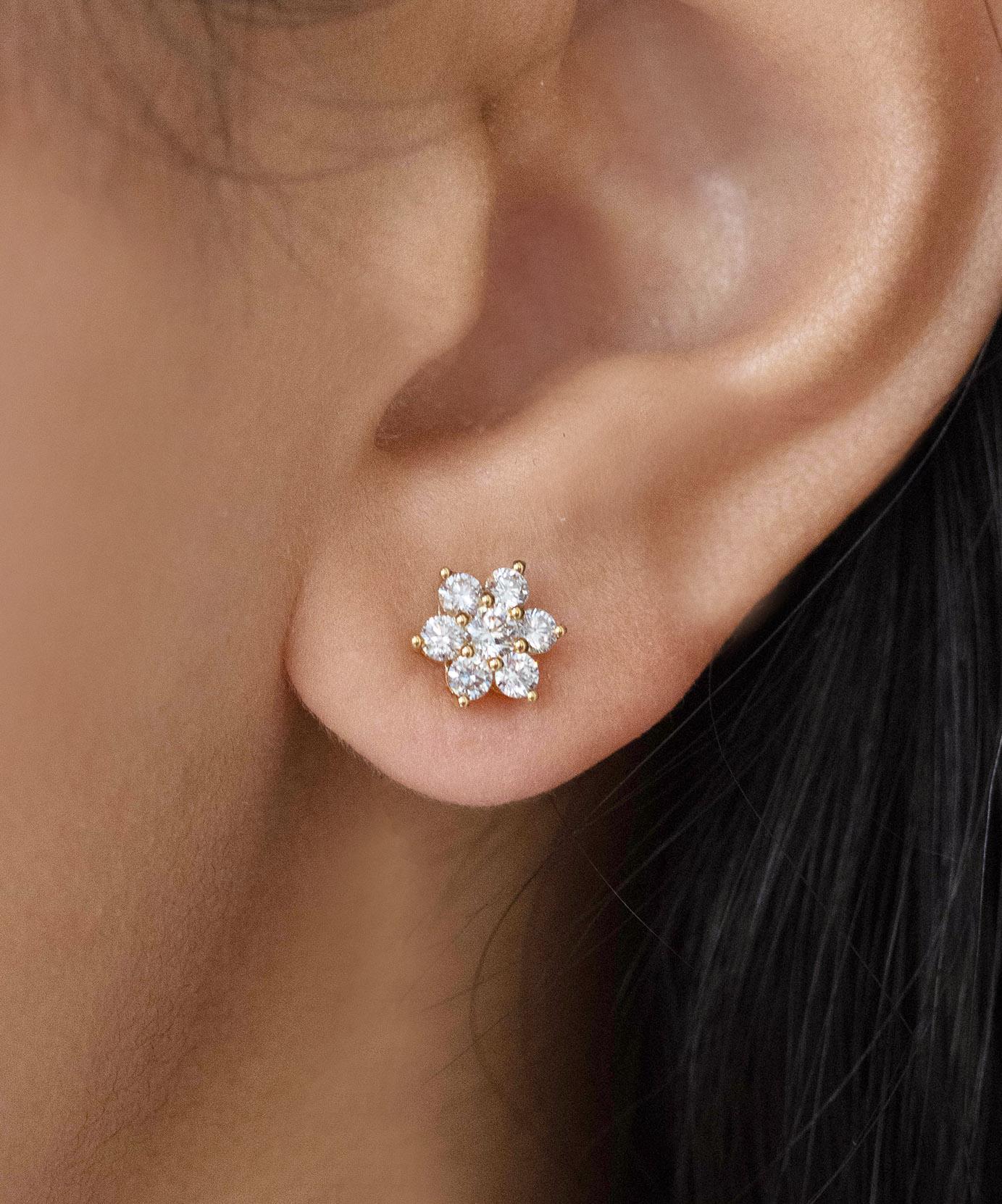 Round Cut Roman Malakov, 0.66 Carat Round Diamond Flower Stud Earrings For Sale