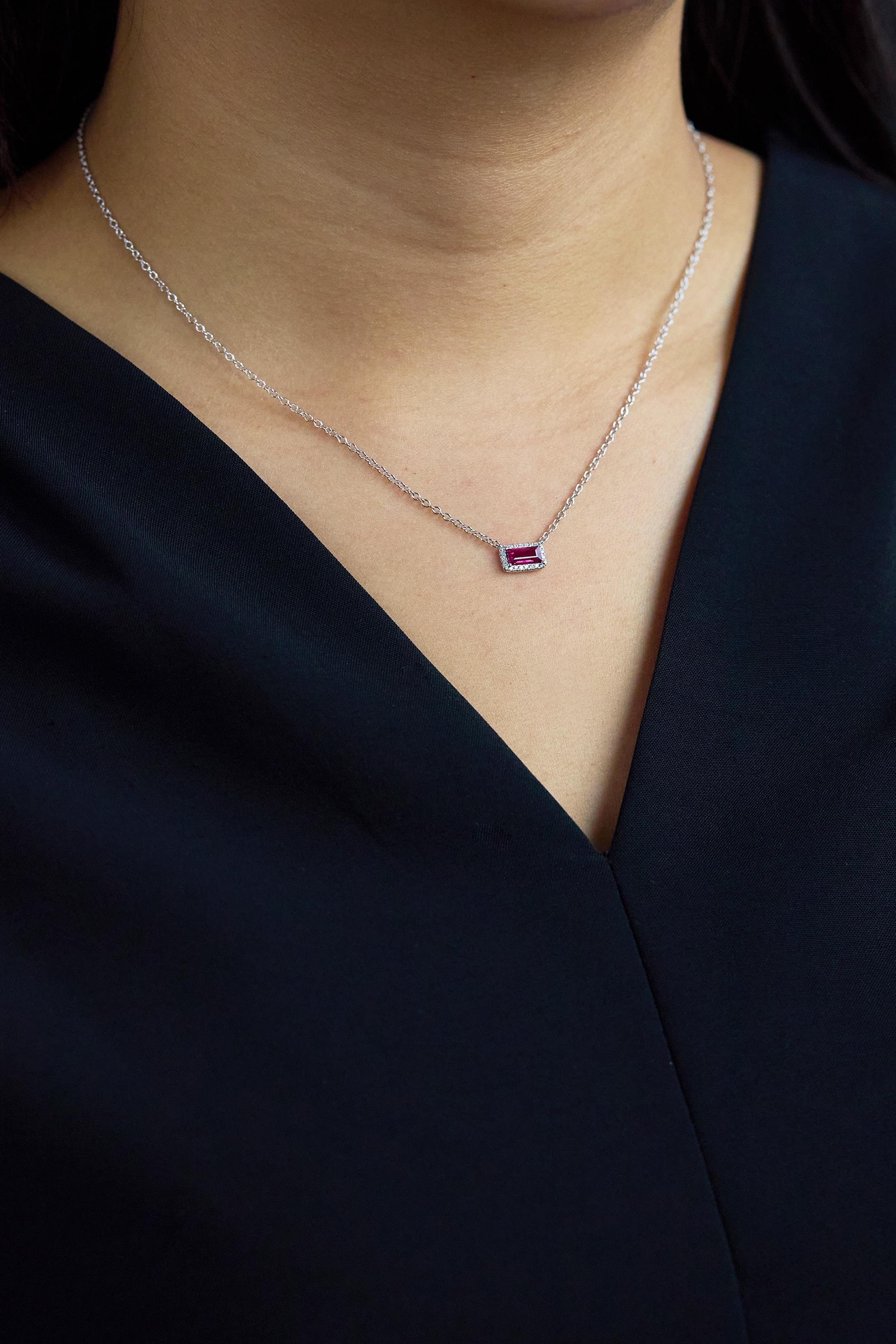 Roman Malakov 0.67 Carat Rectangular Ruby & Diamond Halo Necklace in White Gold In New Condition For Sale In New York, NY