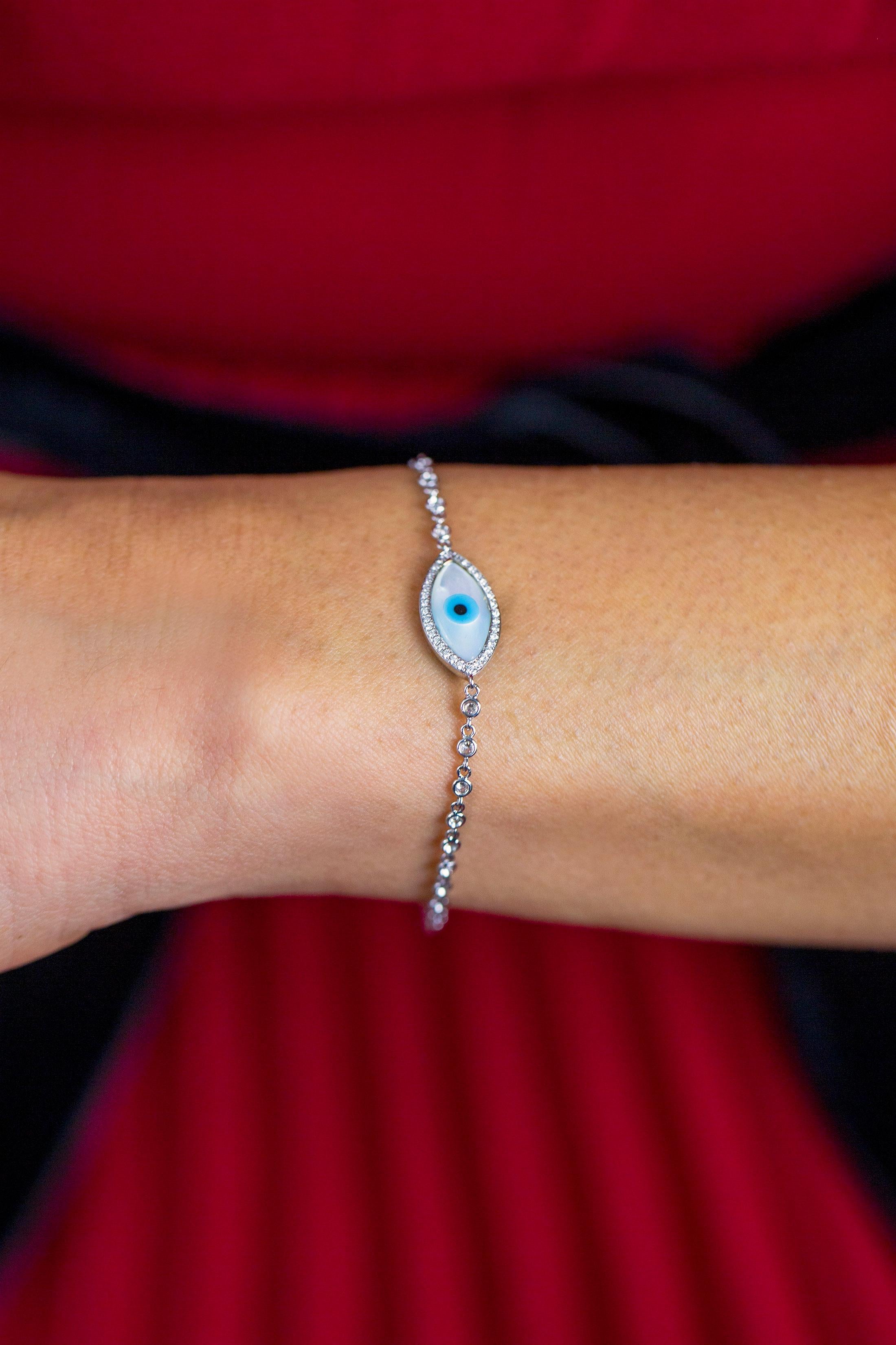 Contemporary Roman Malakov 0.68 Carat Total Round Diamond Mother of Pearl Evil Eye Bracelet For Sale