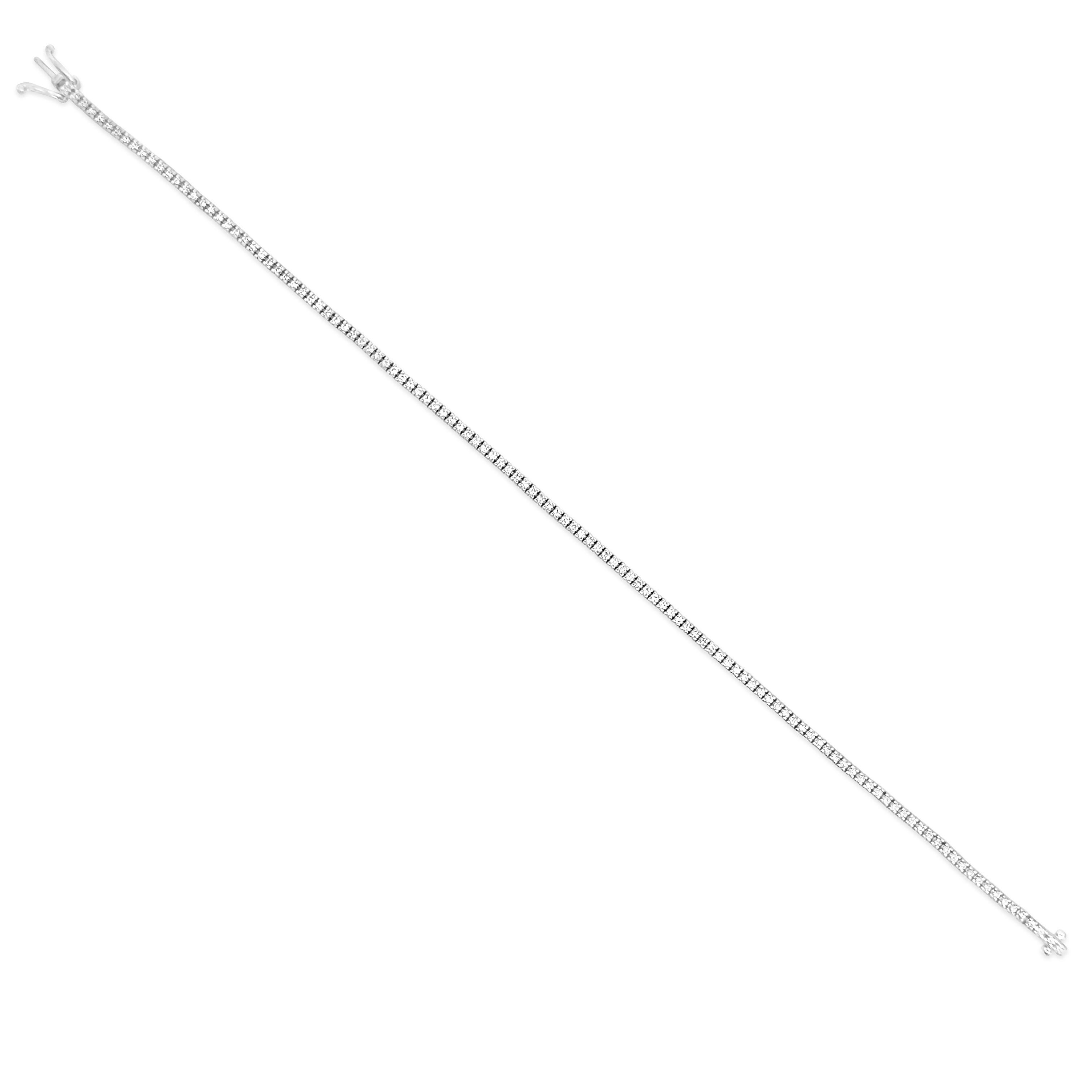 Roman Malakov Tennisarmband aus Weißgold mit 0.70 Karat Diamanten im Rundschliff (Zeitgenössisch) im Angebot
