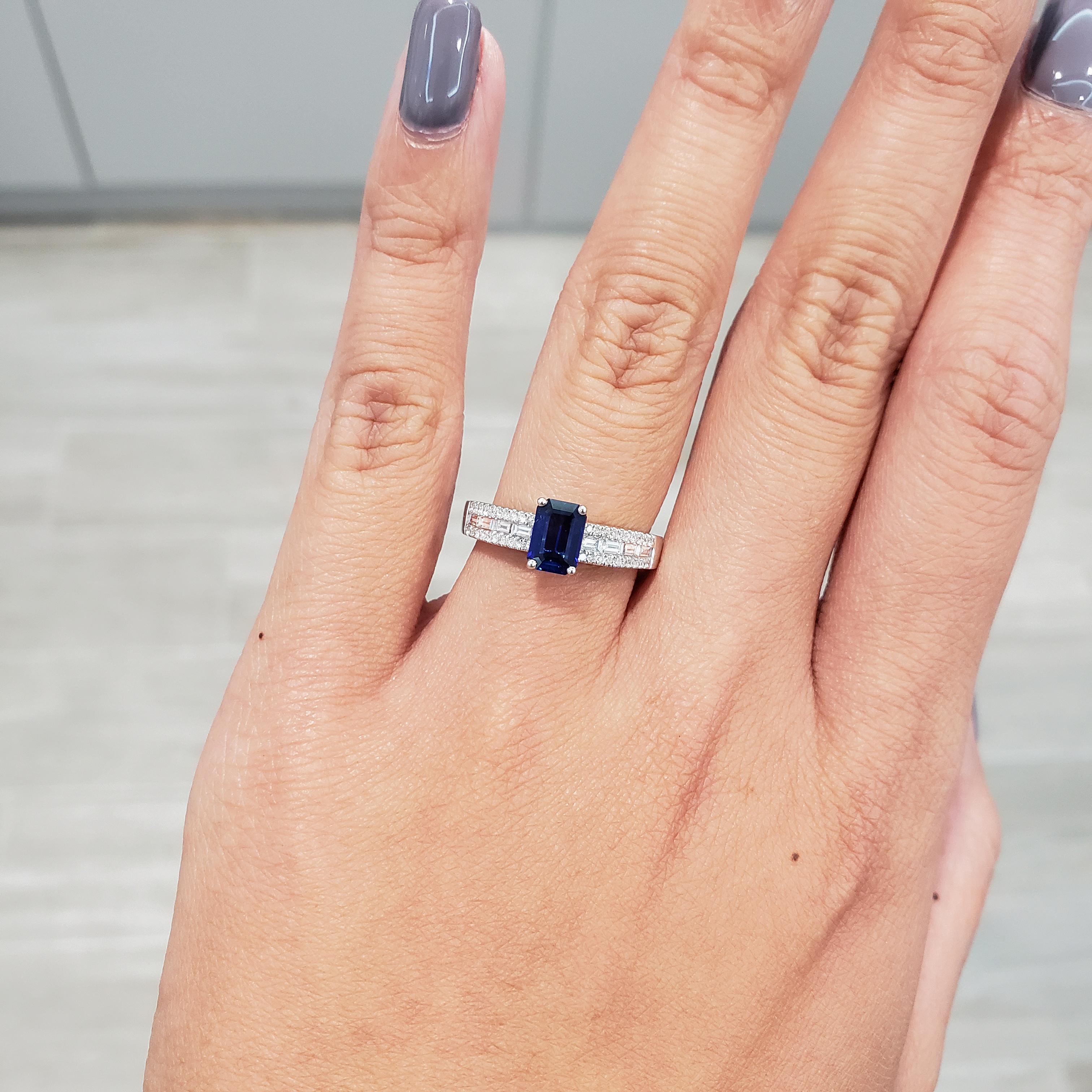 Roman Malakov 0,80 Karat Baguetteschliff Saphir & Diamant Pavé Verlobungsring (Zeitgenössisch)
