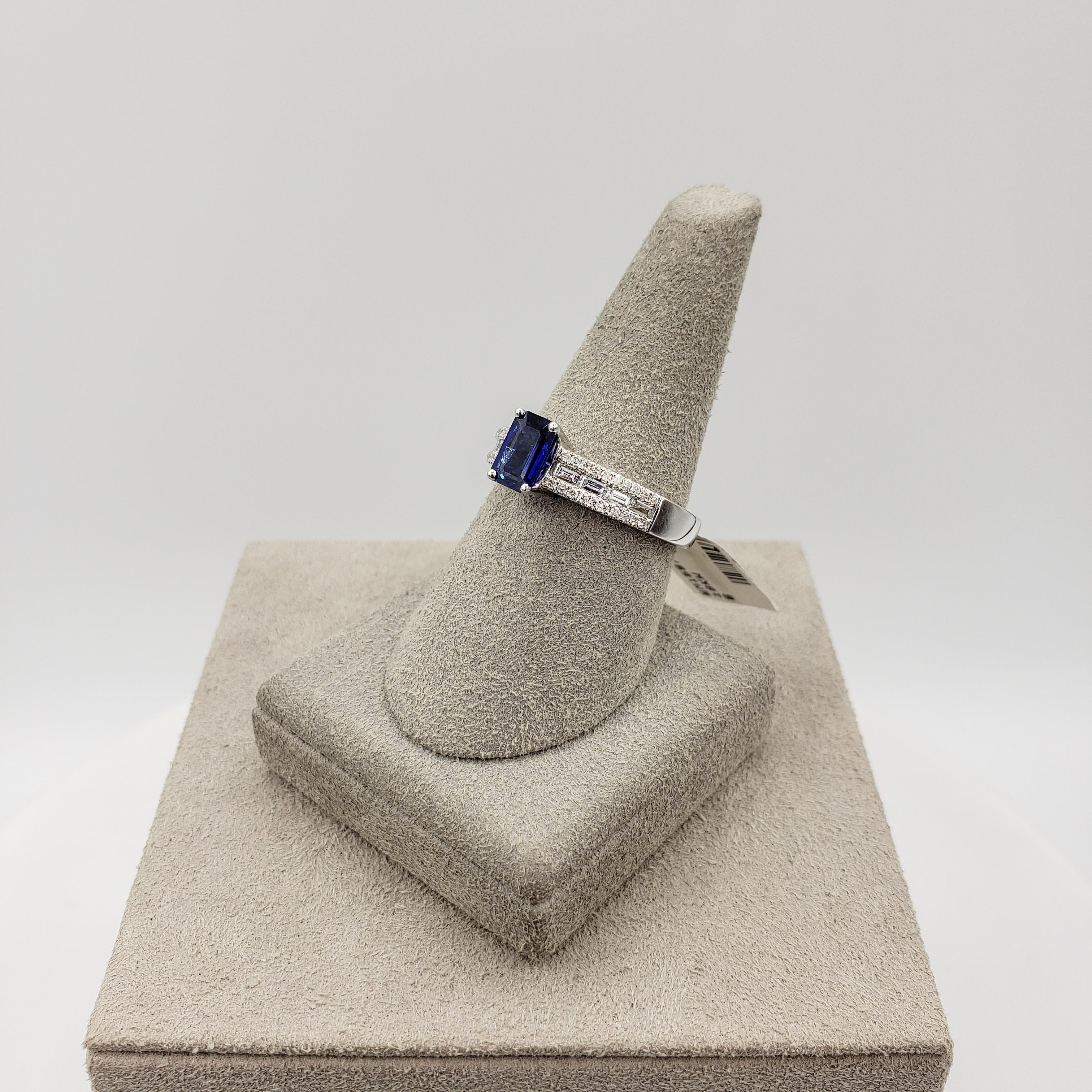 Women's Roman Malakov 0.80 Carat Blue Sapphire and Diamond Pave Engagement Ring For Sale