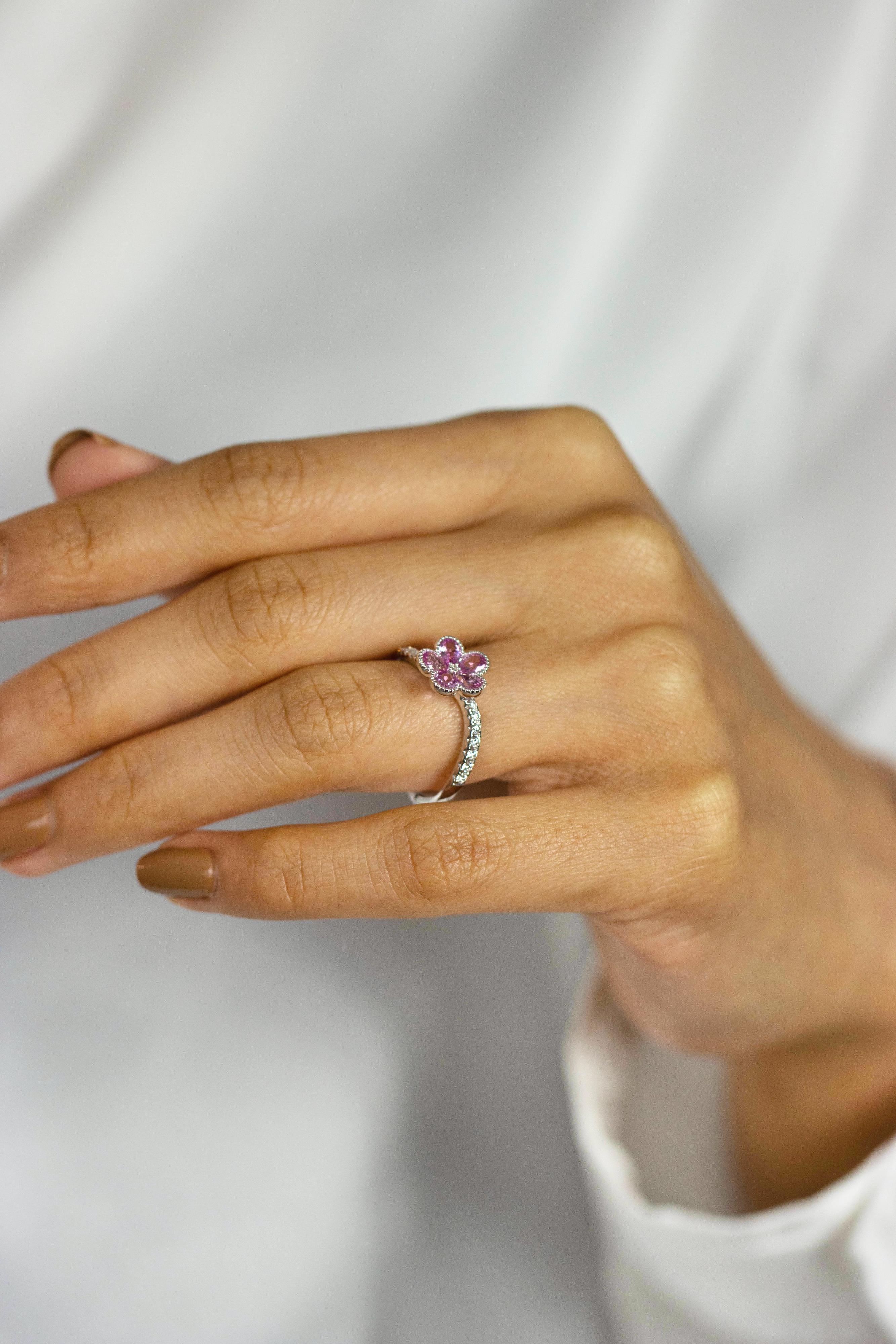 Pear Cut Roman Malakov 0.86 Carats Total Pear Shape Pink Sapphire Flower Fashion Ring