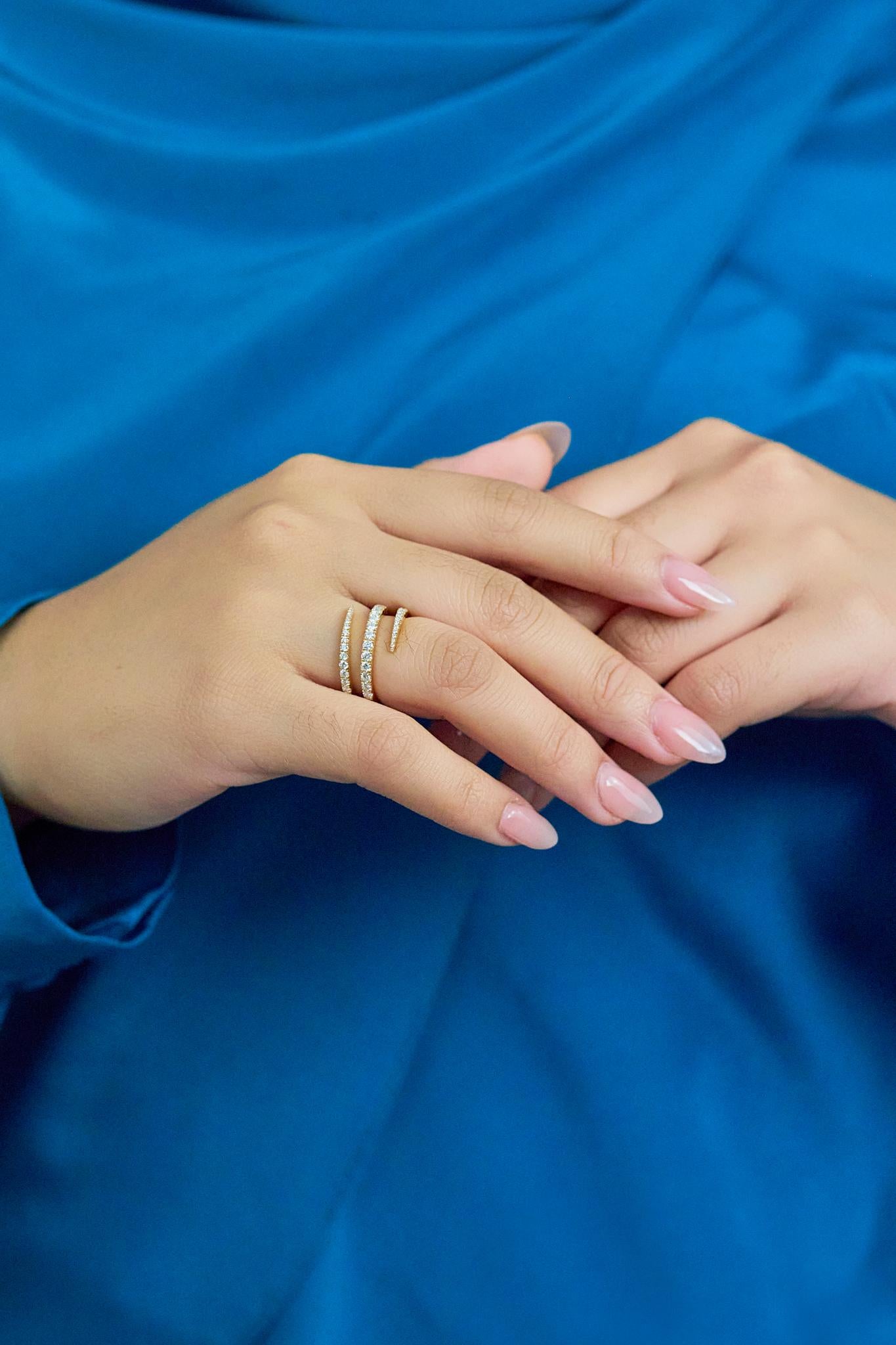 Roman Malakov 0,94 Karat Rundschliff Swirl Mode Ring in Gelbgold Damen im Angebot