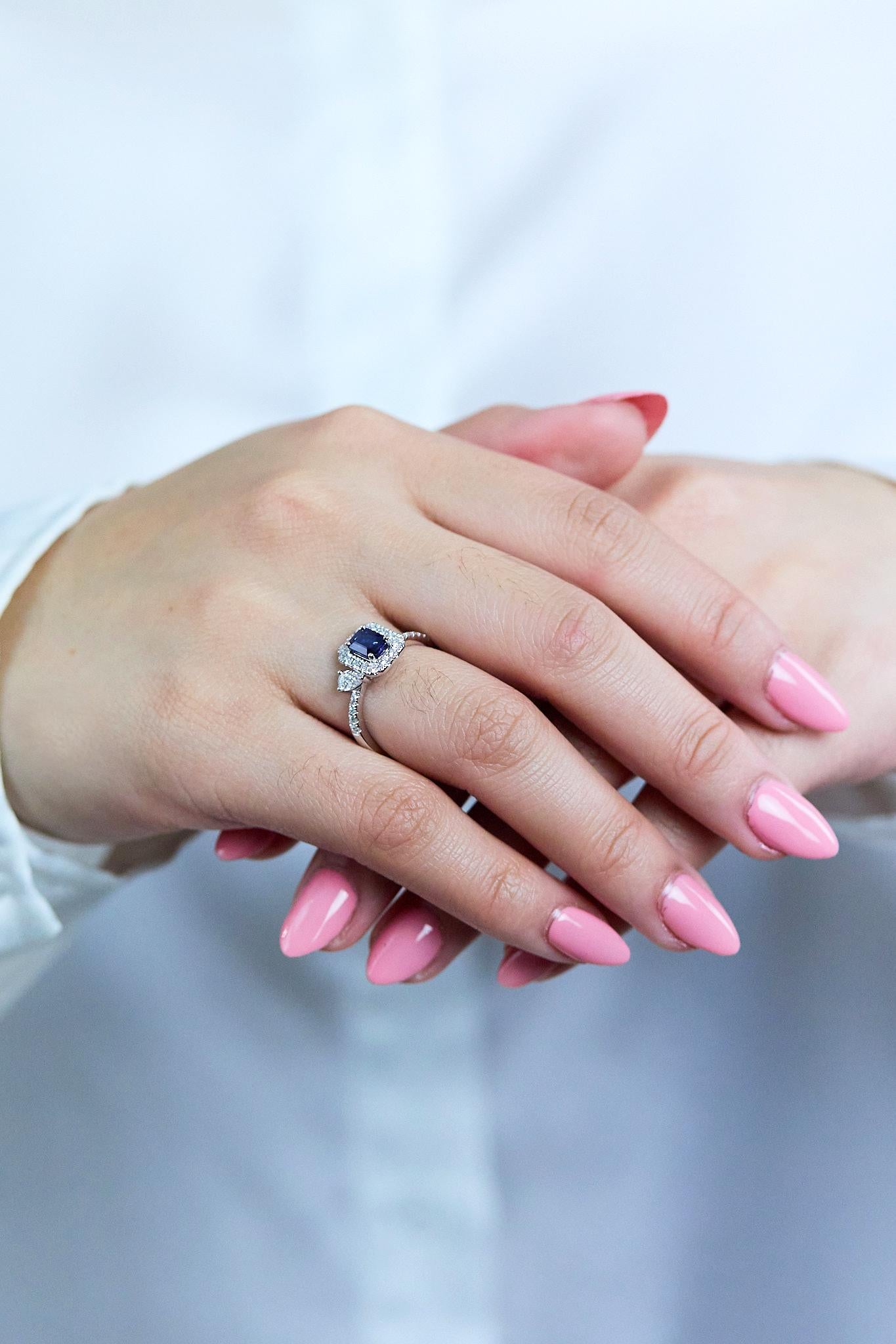 Roman Malakov 1.01 Carats Emerald Cut Sapphire & Diamond Halo Engagement Ring For Sale 3