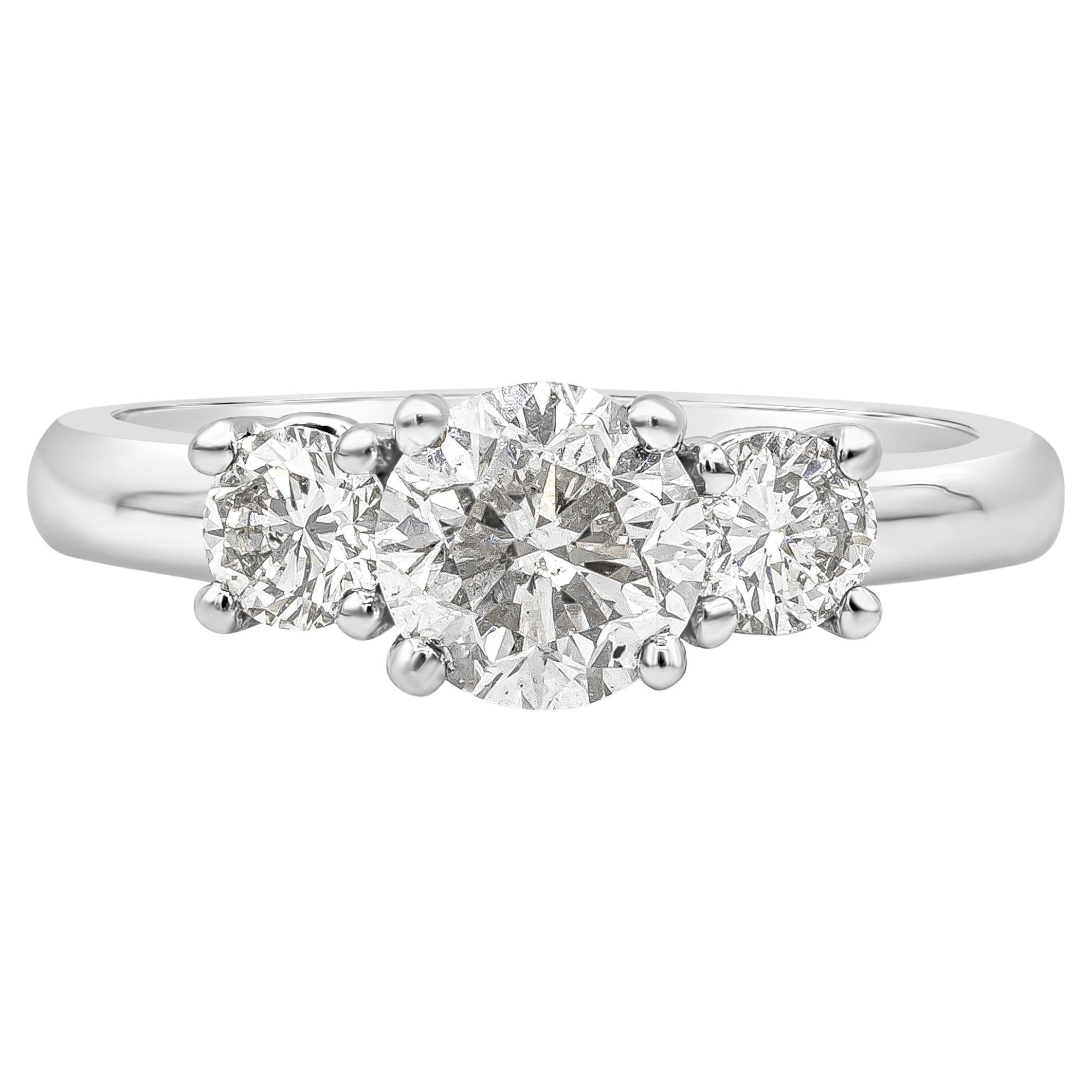 Roman Malakov 1.03 Carats Total Round Cut Diamond Three-Stone Engagement Ring For Sale