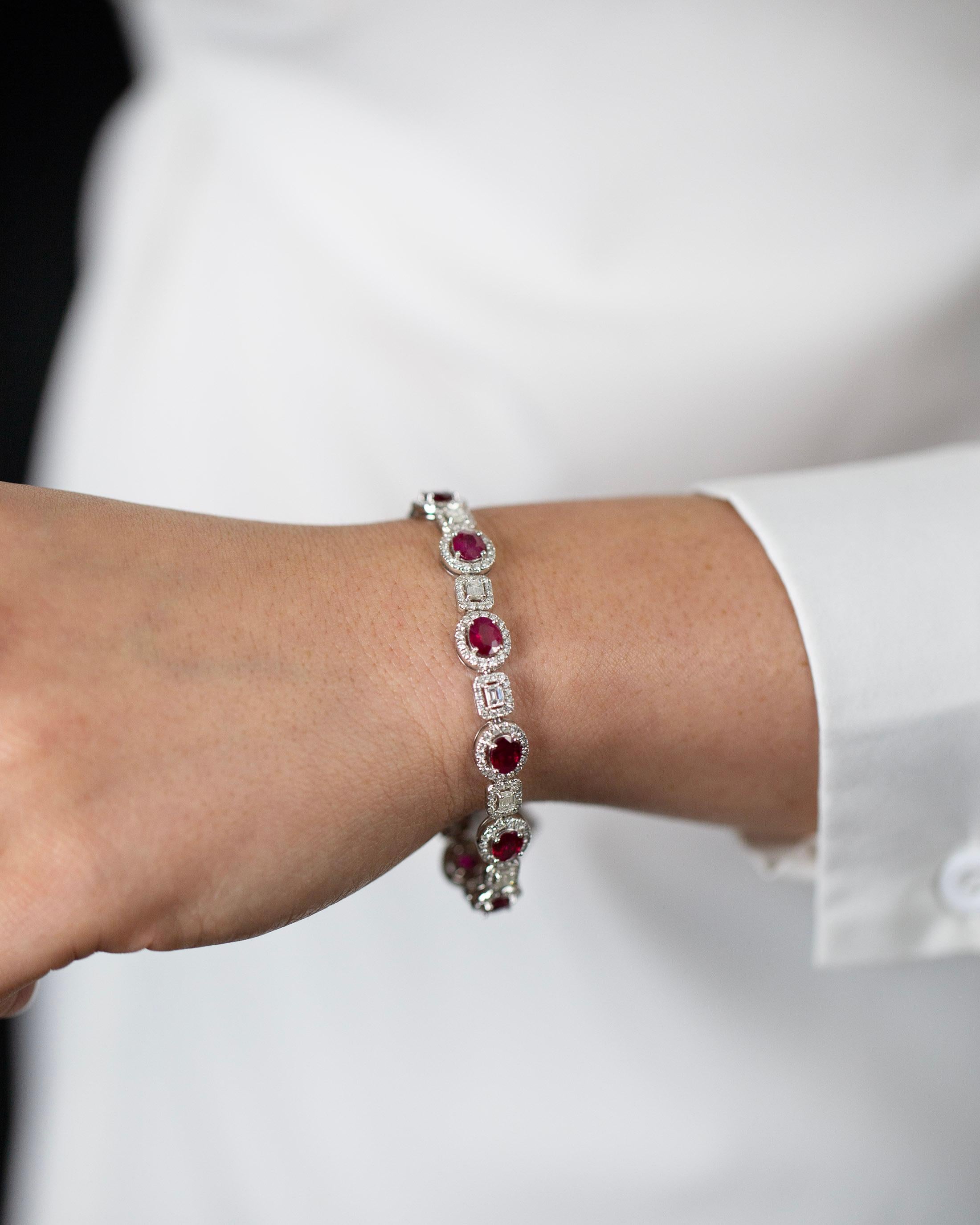 Roman Malakov 10.57 Carats Total Mixed Cut Ruby and Diamond Halo Tennis Bracelet In New Condition For Sale In New York, NY