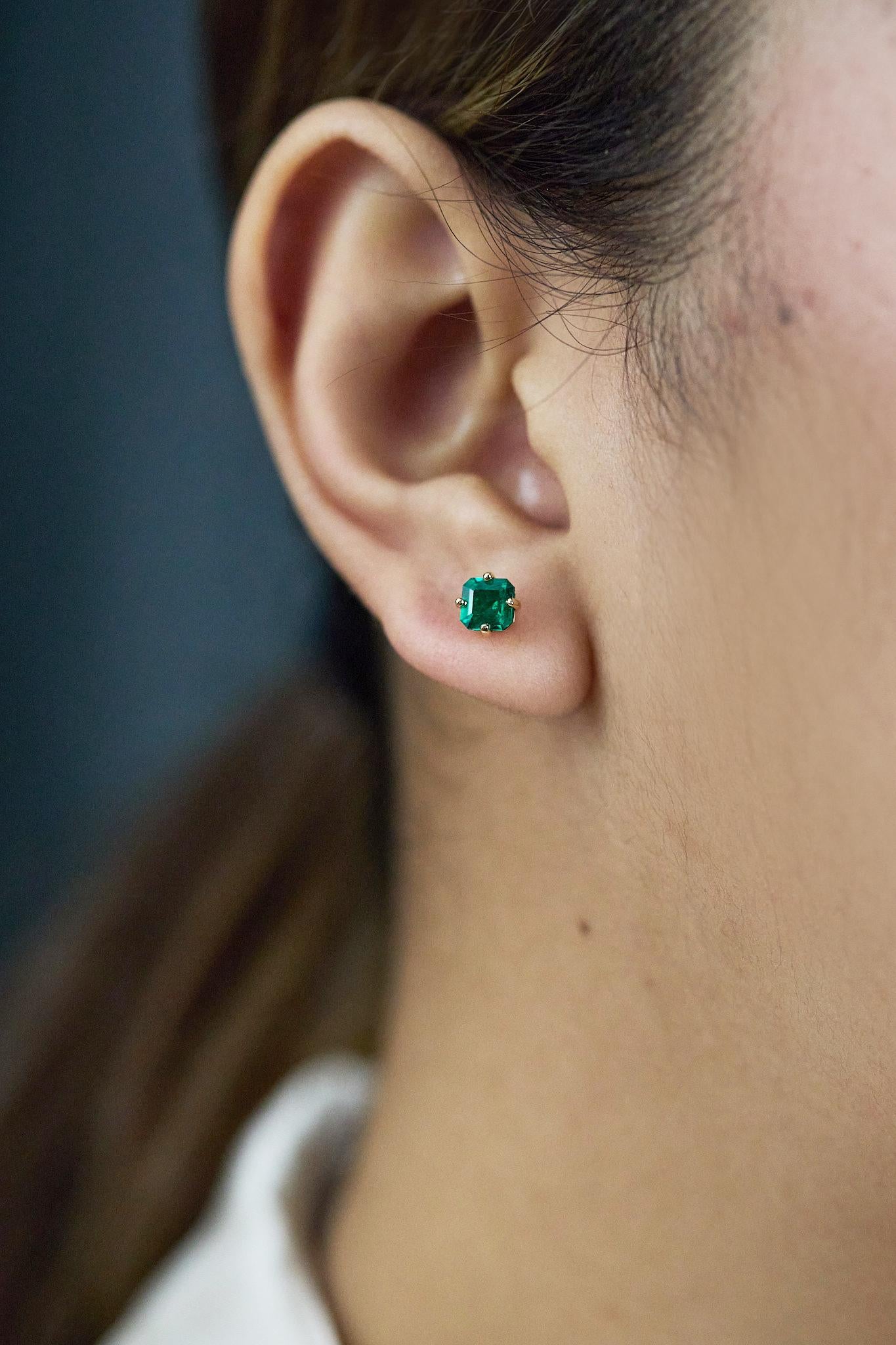 Roman Malakov - Boucles d'oreilles émeraude colombienne de 1,08 carats (taille Asscher) Unisexe en vente