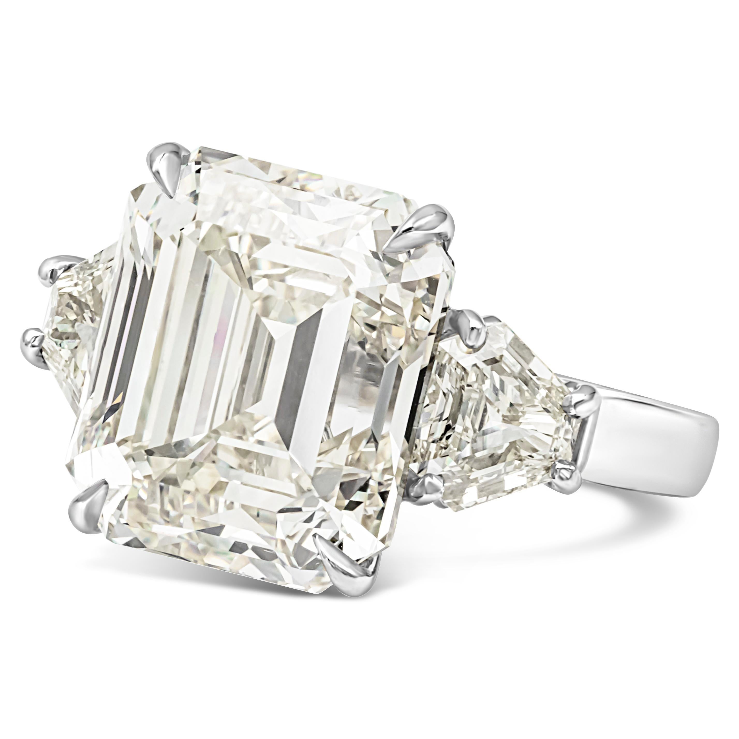 Contemporary Roman Malakov 11.11 Carats Emerald Cut Diamond Three-Stone Engagement Ring For Sale