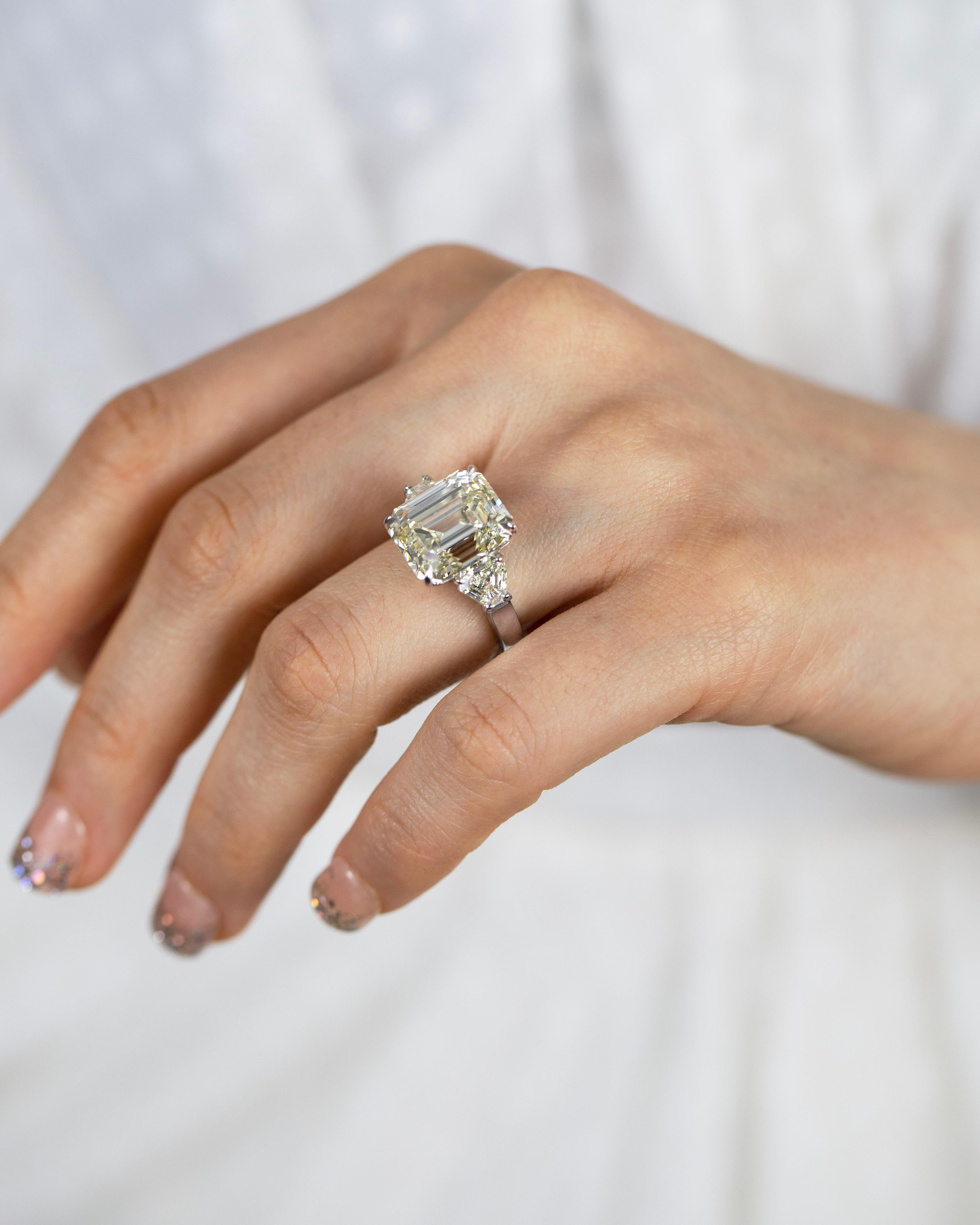 Women's Roman Malakov 11.11 Carats Emerald Cut Diamond Three-Stone Engagement Ring For Sale
